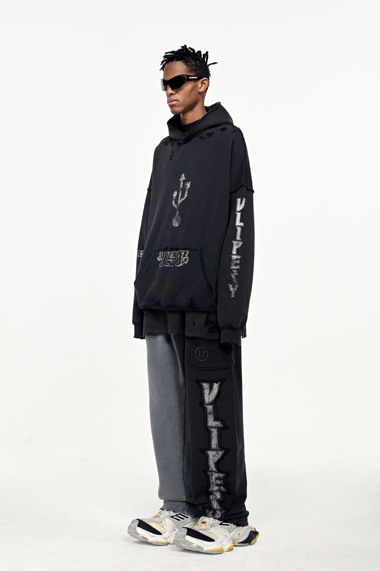 ULIPERY Distressed USB Graphic Hoodie-Hoodie-XS-Free Shipping Leatheretro