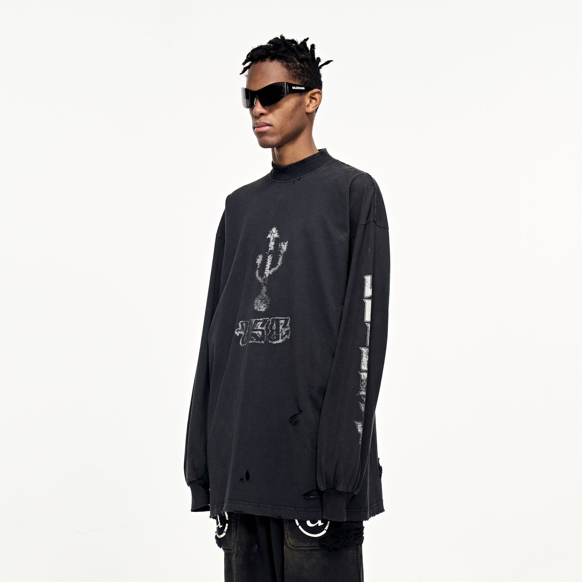 ULIPERY Distressed USB Graphic Sweatshirt-Sweatshirt-XS-Free Shipping Leatheretro