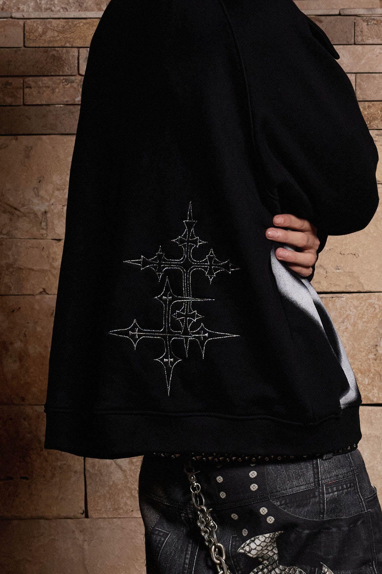 DND4DES Cross Spray-Paint Embroidered Polo Sweatshirt-Sweatshirt-S-Free Shipping Leatheretro