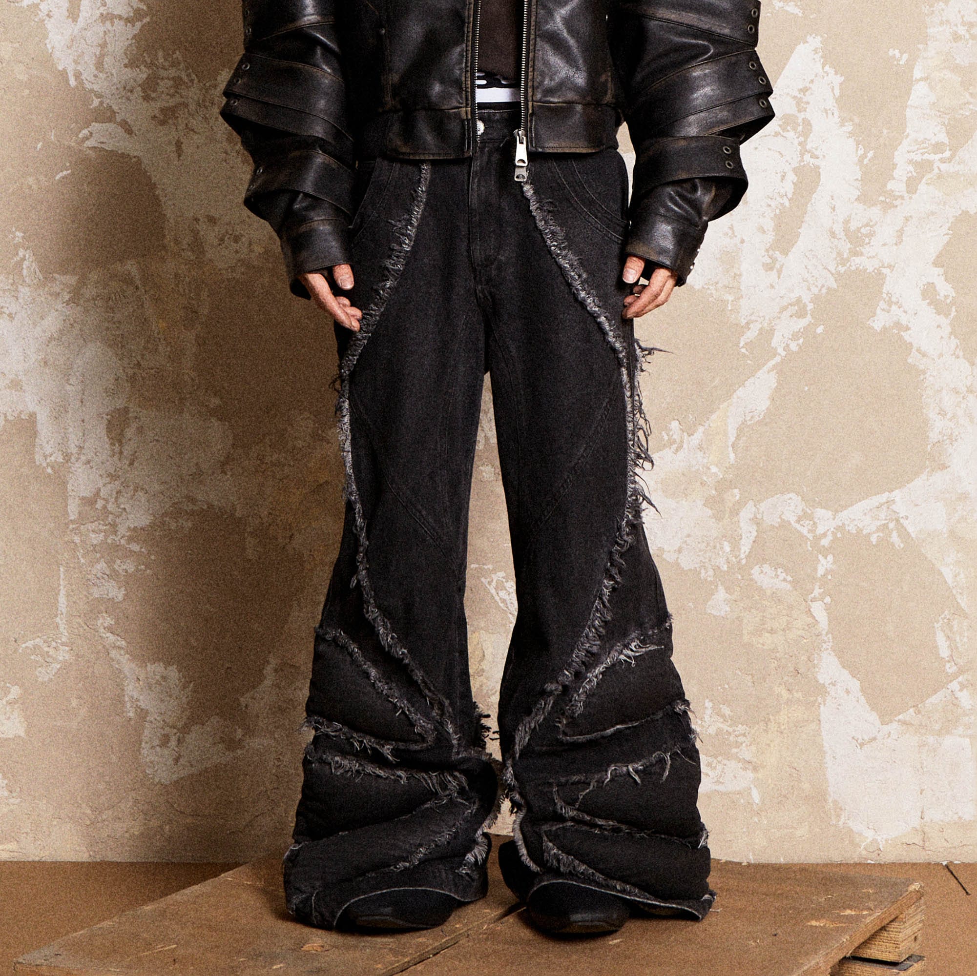 FLYERRER Mutation Dragon Claw Frayed Flared Jeans-Jeans-S-Free Shipping Leatheretro