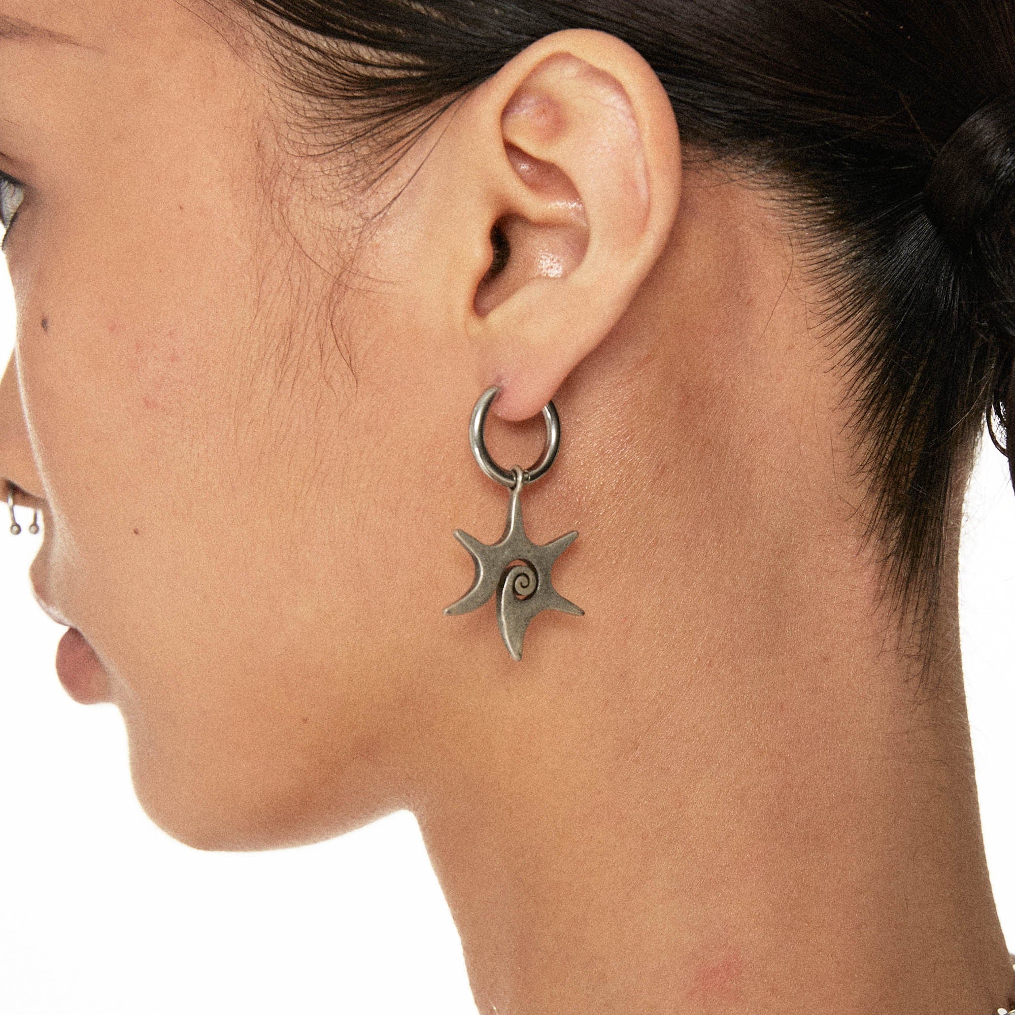 SCHWARZGOLD Distressed Hexagram Swirl Earrings-Earring-One Size-Free Shipping Leatheretro