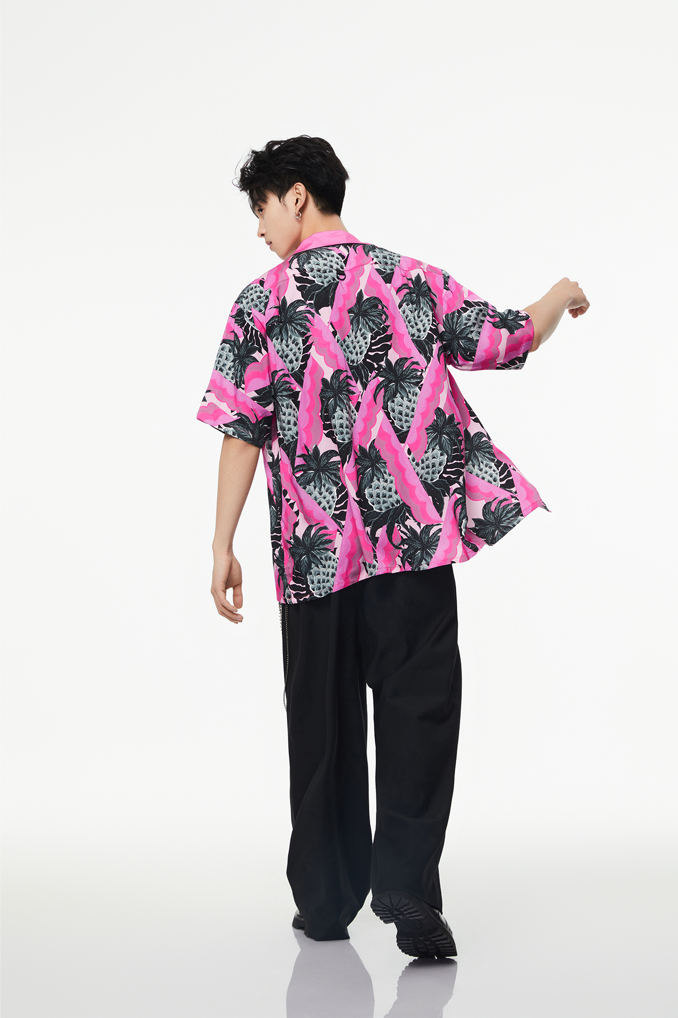 MASH UP ASIA Hawaiian Pineapple Graphic Half Shirt Black-Half shirt-S-Free Shipping Leatheretro