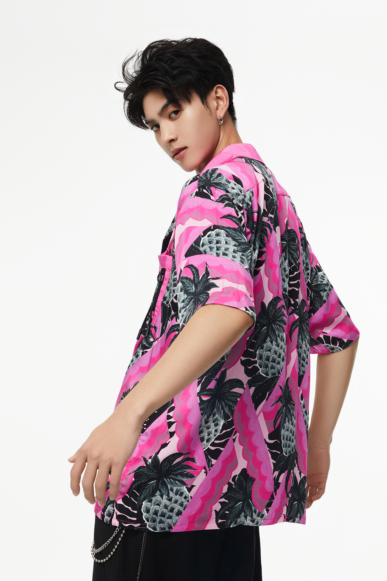 MASH UP ASIA Hawaiian Pineapple Graphic Half Shirt Black-Half shirt-S-Free Shipping Leatheretro