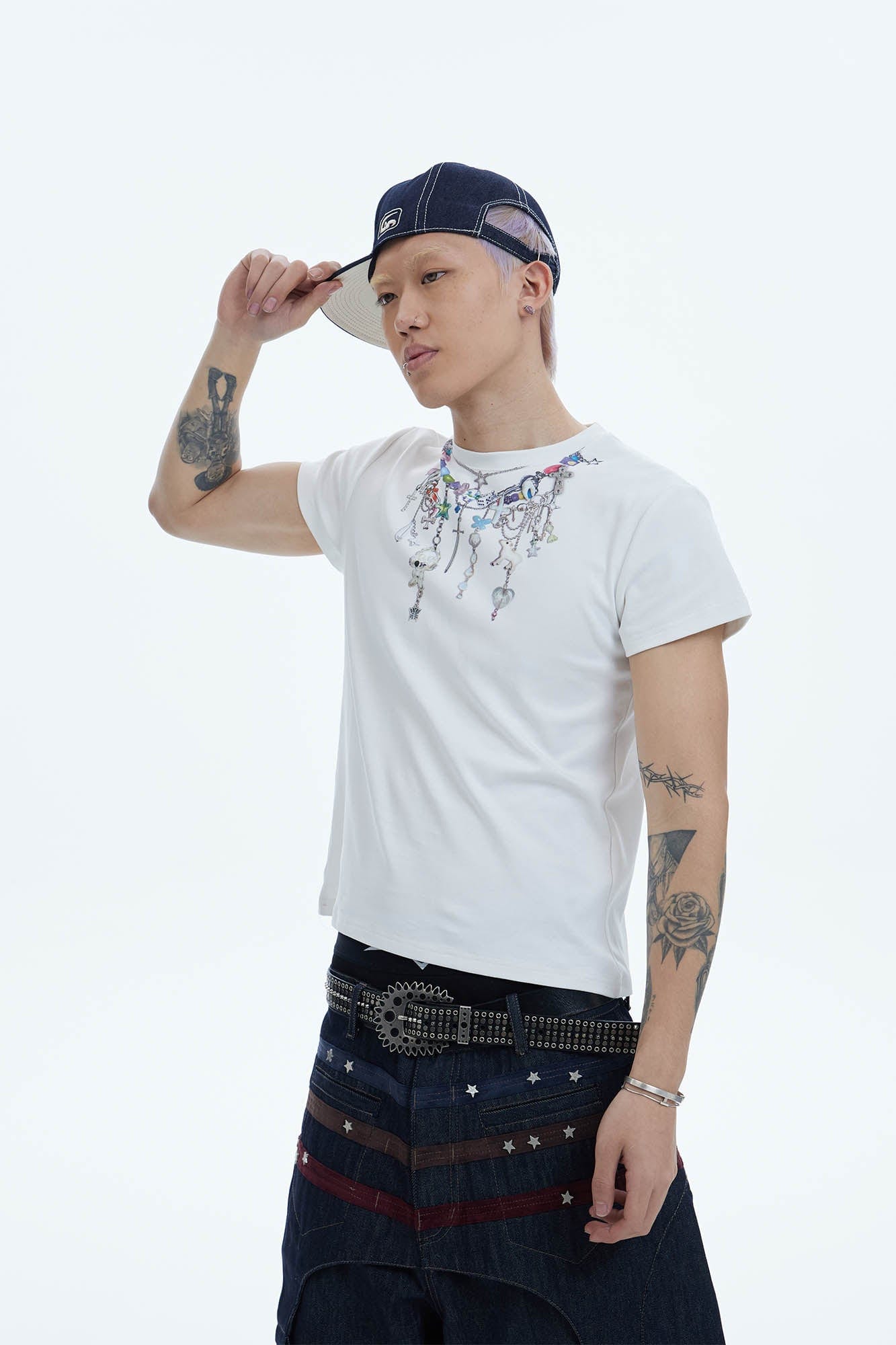 DND4DES Layered-Chain Graphic T-Shirt-T Shirt-S-White-Free Shipping Leatheretro