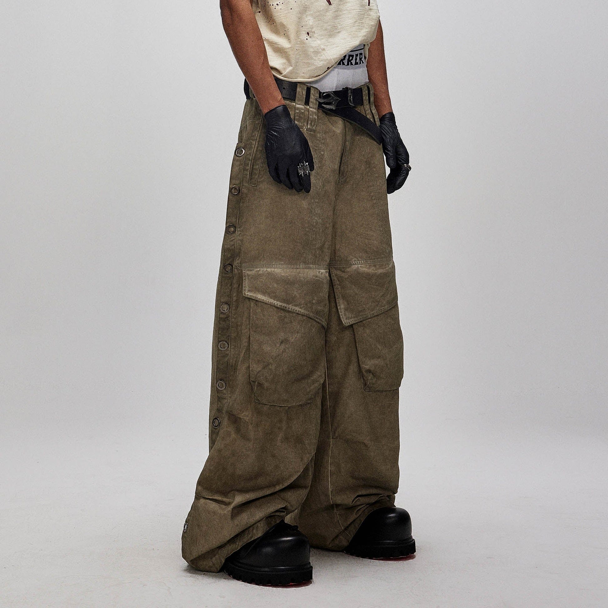 FLYERRER Distressed Eyelet-Side Big-Pocket Pleated-Knee Cargo-Pants-S-Free Shipping Leatheretro