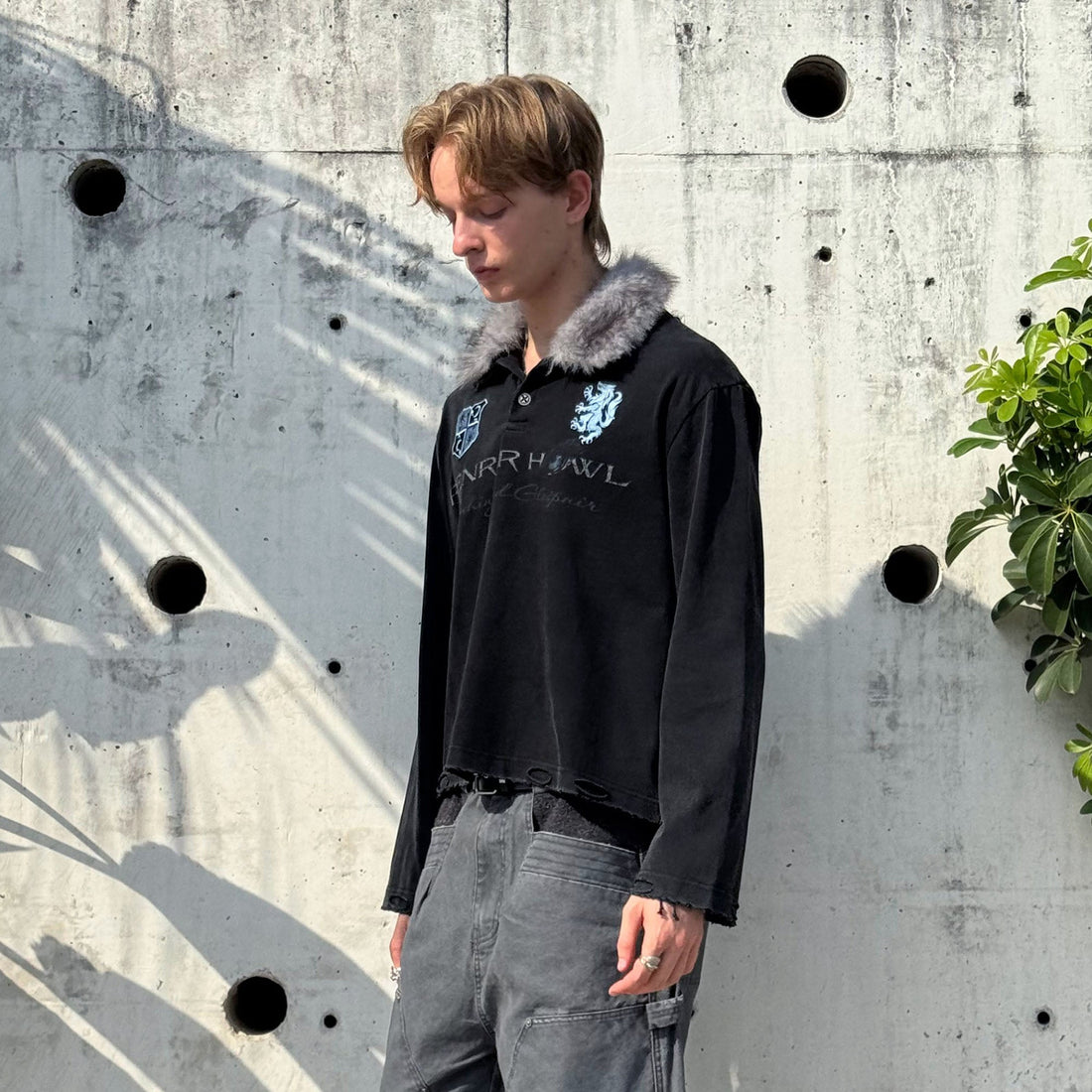 ESAIAS Detachable Faux Fur Collar Embroidered Long-Sleeve Tee-L/S Tee-S (Preorder)-Free Shipping Leatheretro