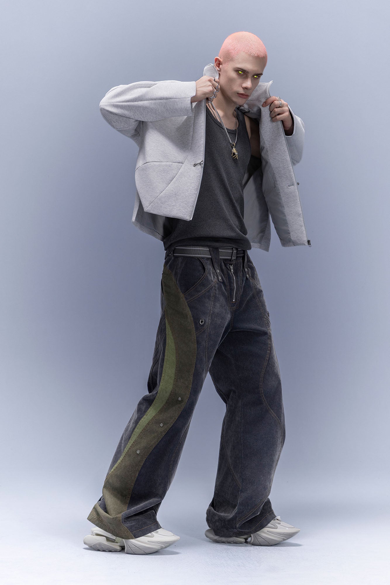 XIPHEVIL Contrast-Paneled Raglan Track Jacket White