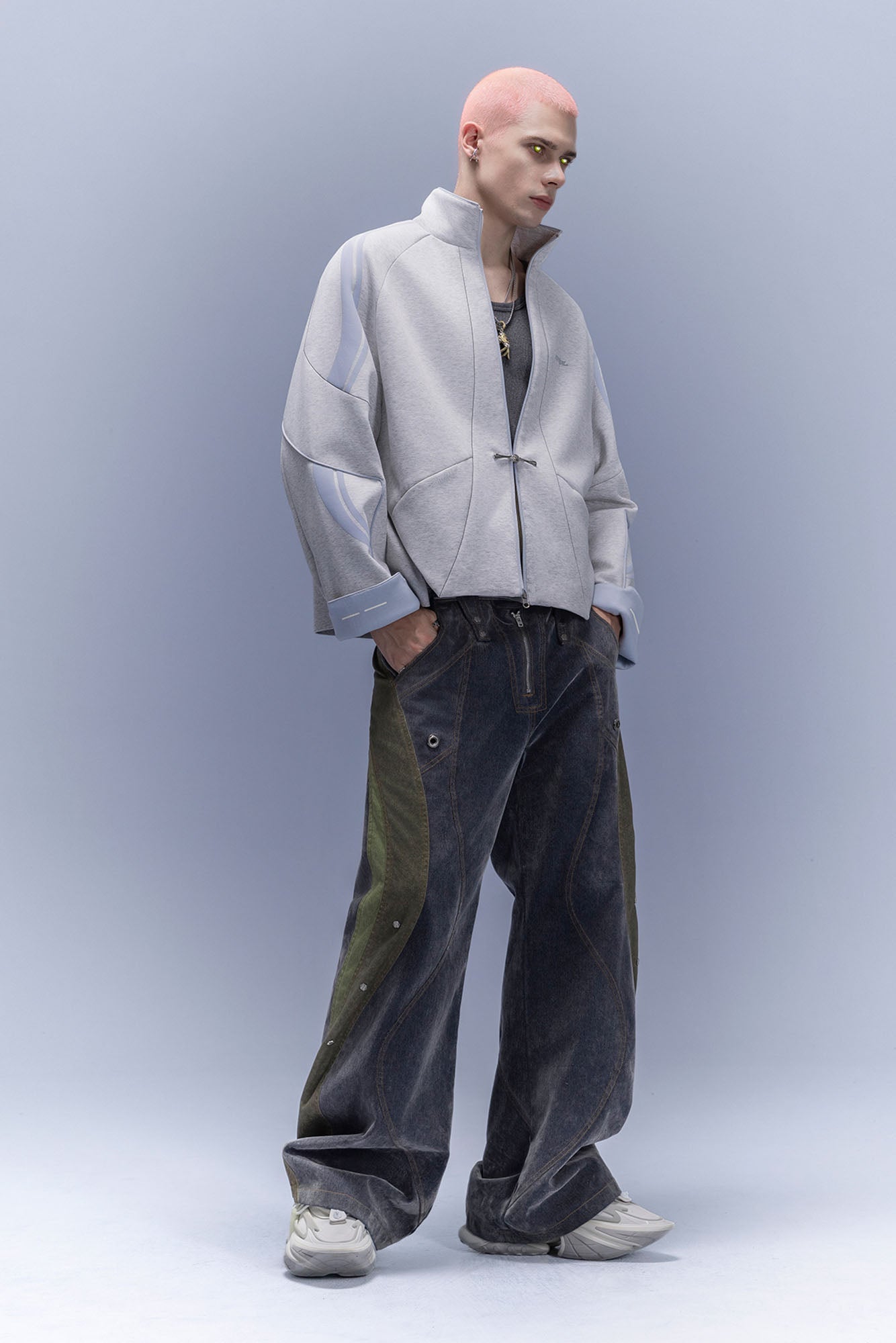 XIPHEVIL Contrast-Paneled Raglan Track Jacket White