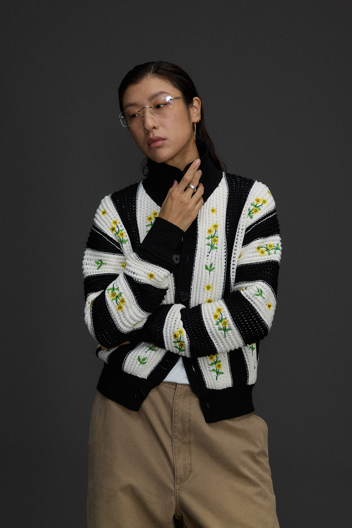 NIANJIUYIKOUER Floral Embroidered Contrast Collar Cardigan-Jacket-XXS-Free Shipping Leatheretro