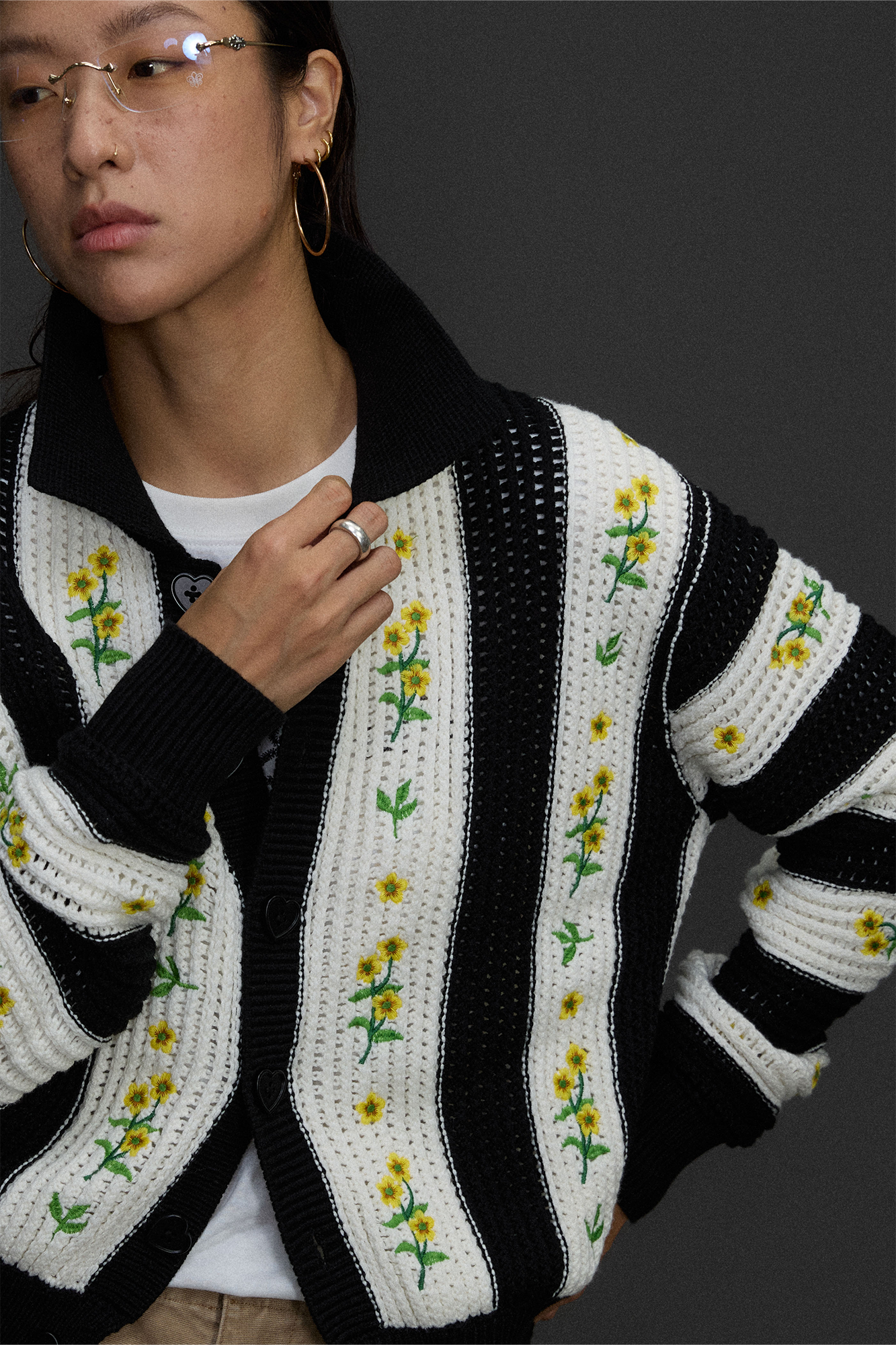 NIANJIUYIKOUER Floral Embroidered Contrast Collar Cardigan-Jacket-XXS-Free Shipping Leatheretro