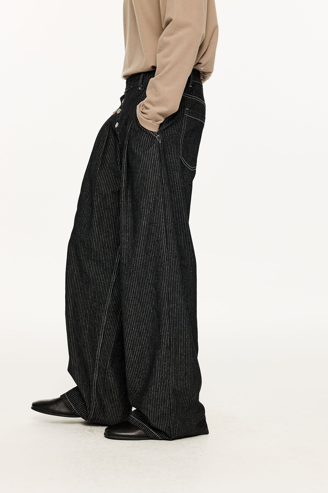 KREATE Asymmetric Button-Up Pleated Jeans-Jeans-S-Black-Free Shipping Leatheretro