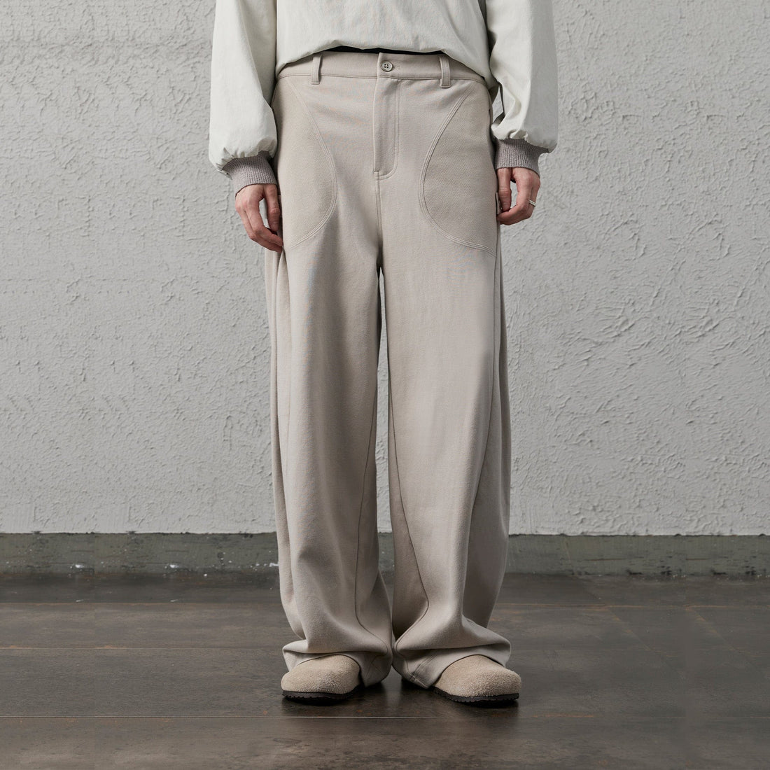 ORGANIC EMOTION Pleat Seam Curved Pants-Pants-Black-S-Free Shipping Leatheretro