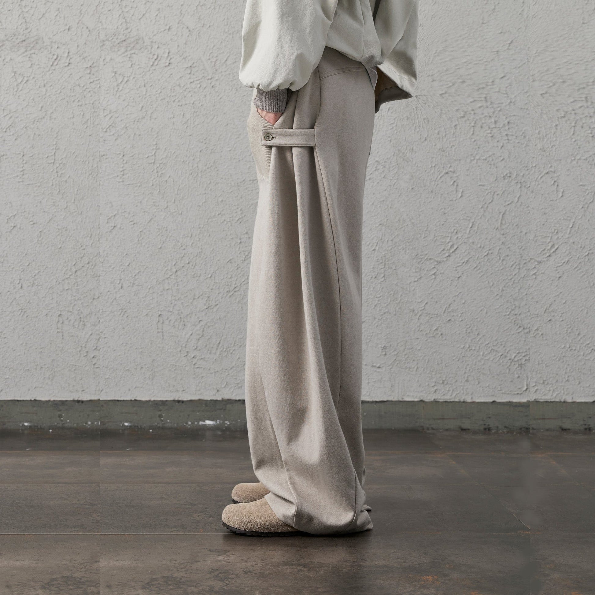 ORGANIC EMOTION Pleat Seam Curved Pants-Pants-Black-S-Free Shipping Leatheretro