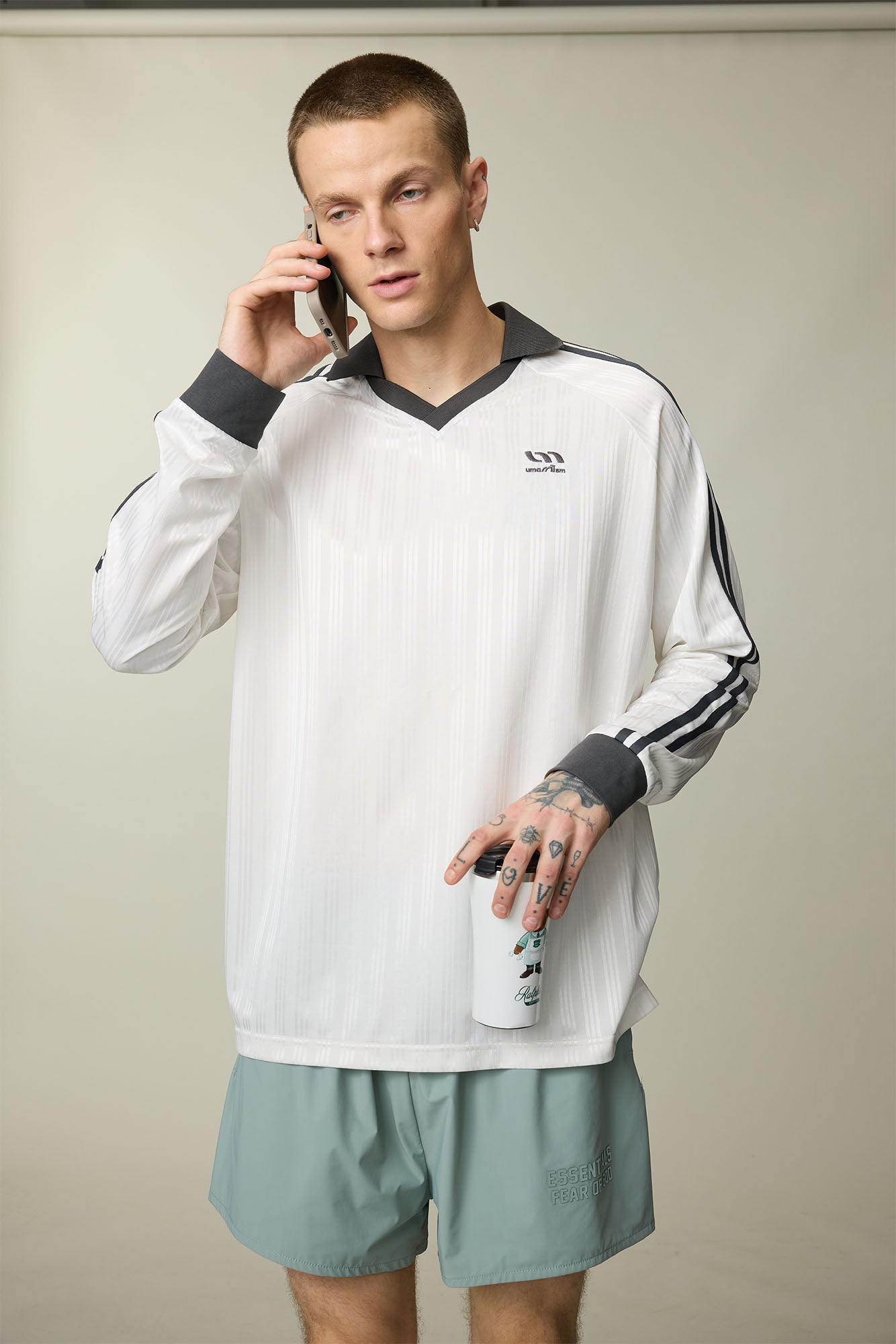 UMAMIISM Contrast V-Neck Stripe Long-Sleeve Tee-L/S Tee-XS-Dark Blue-Free Shipping Leatheretro
