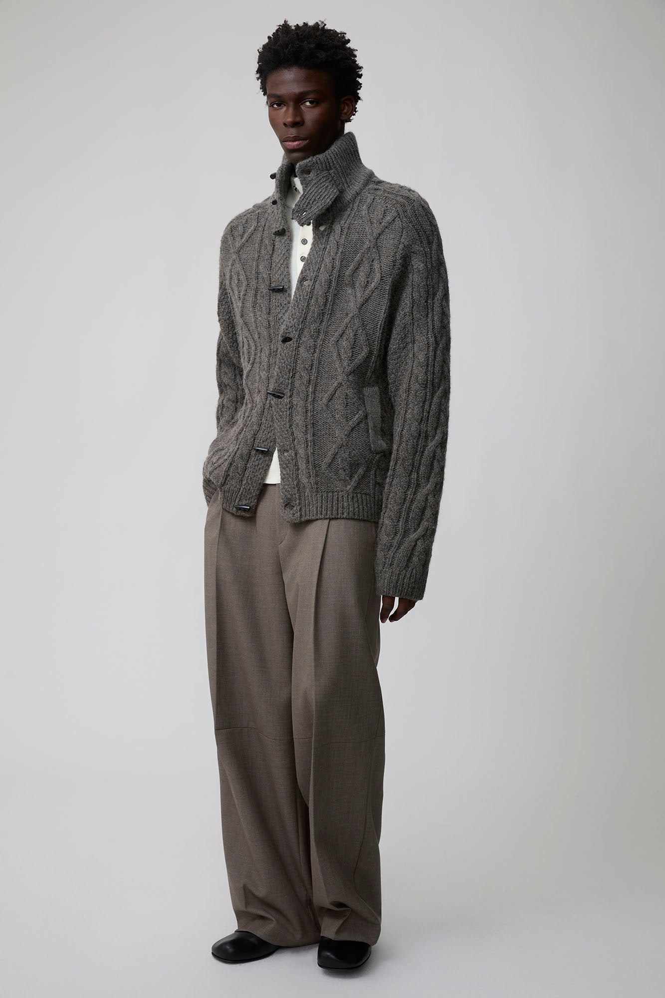 OPICLOTH Cable-Knit Wool-Blend Cardigan