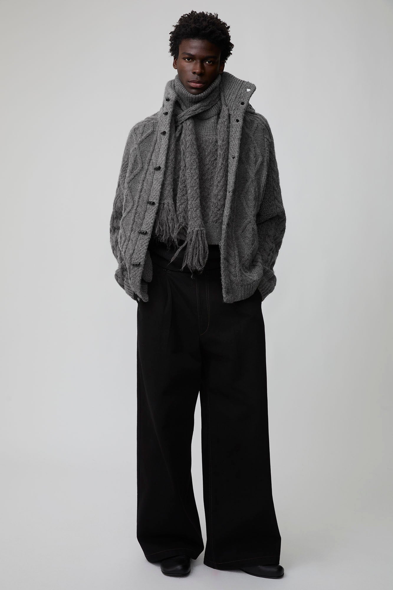 OPICLOTH Cable-Knit Wool-Blend Cardigan