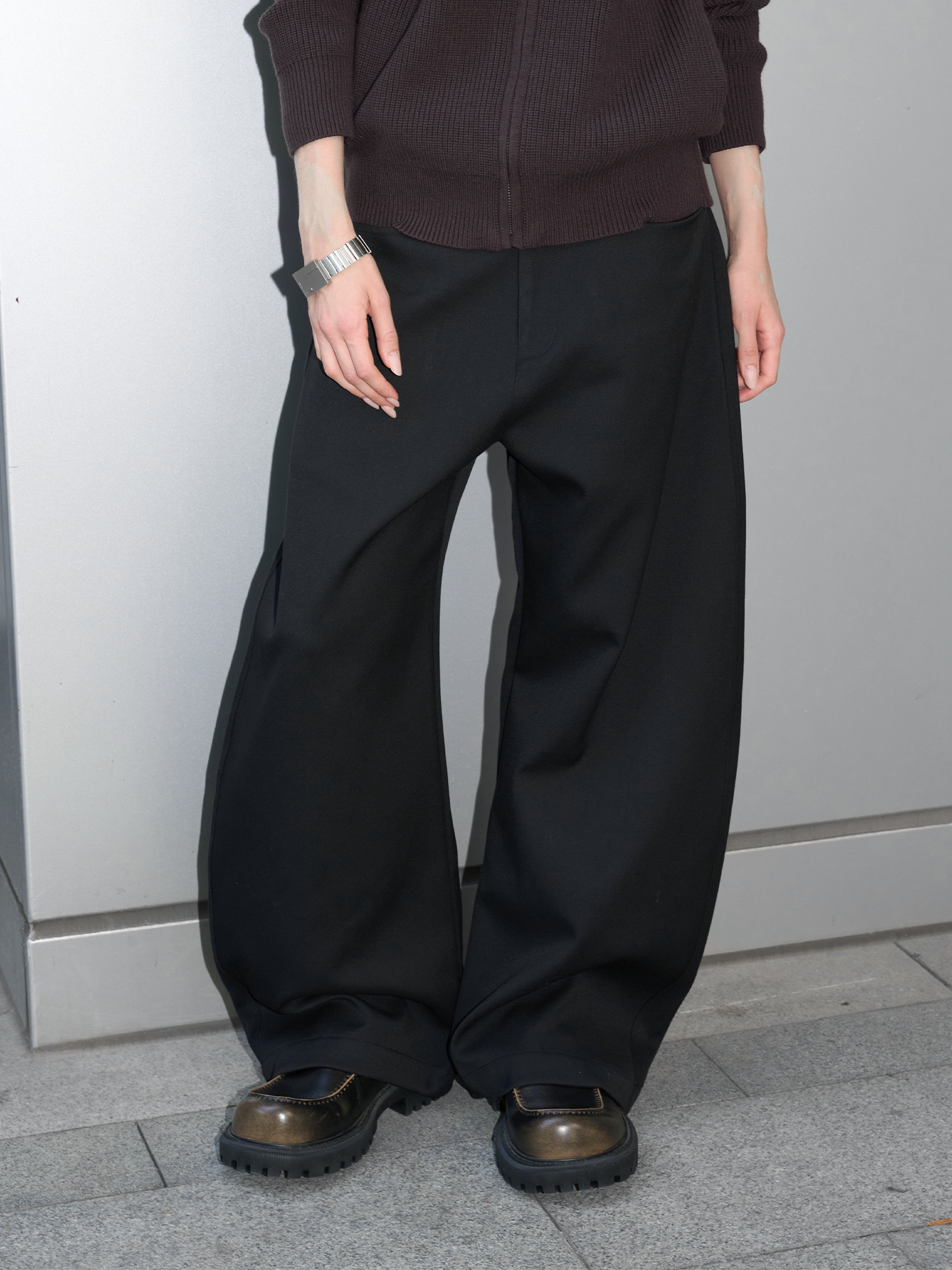 LABELROOM Essential Barrel Pants