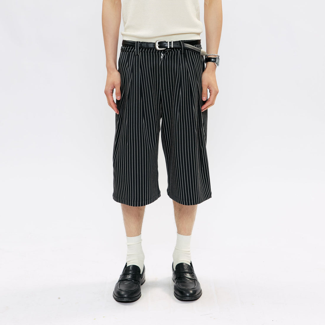 KREATE Pinstripe Pleated Suit Shorts-Shorts-S (Preorder)-Black-Free Shipping Leatheretro