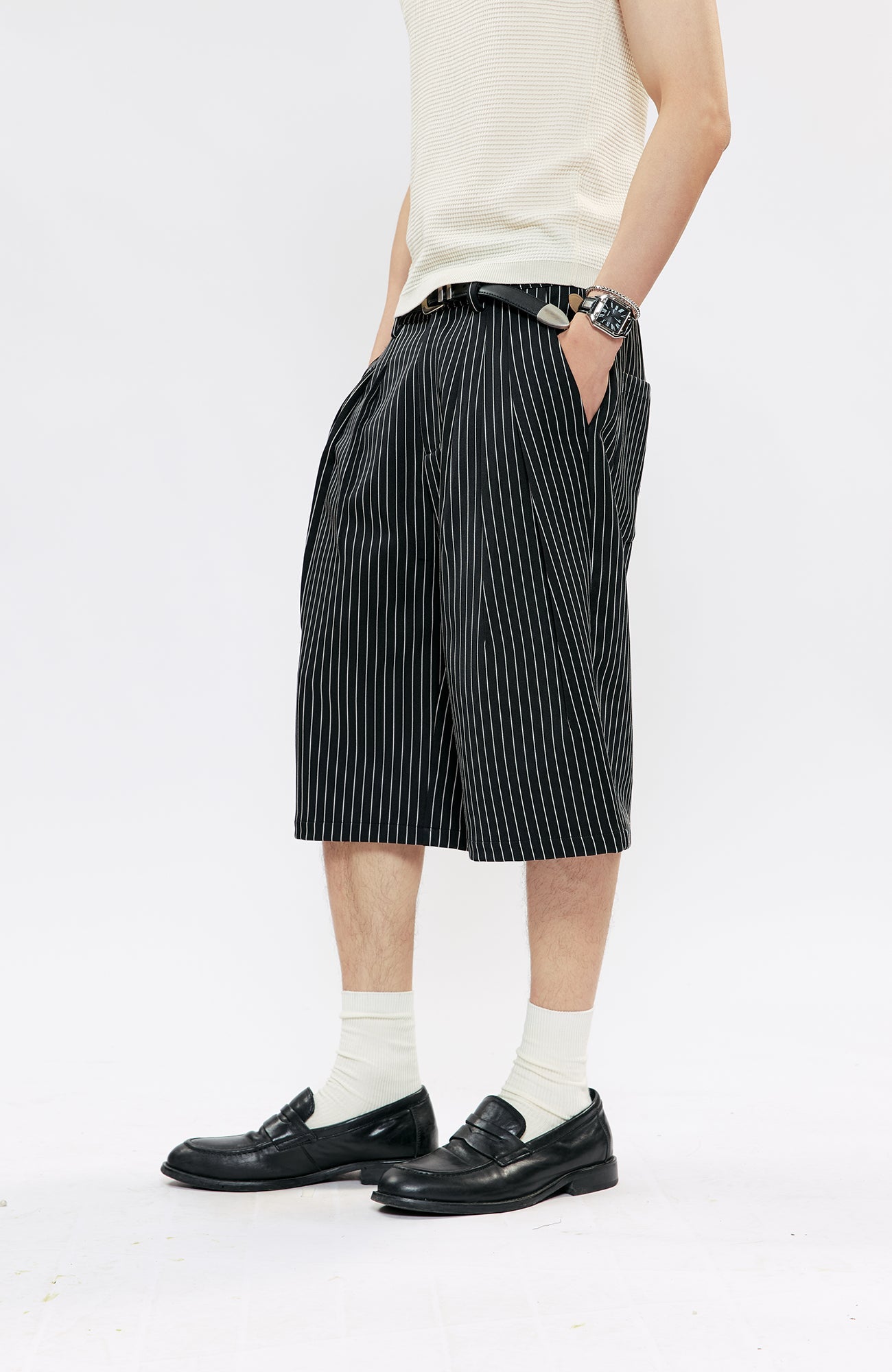KREATE Pinstripe Pleated Suit Shorts-Shorts-S (Preorder)-Black-Free Shipping Leatheretro
