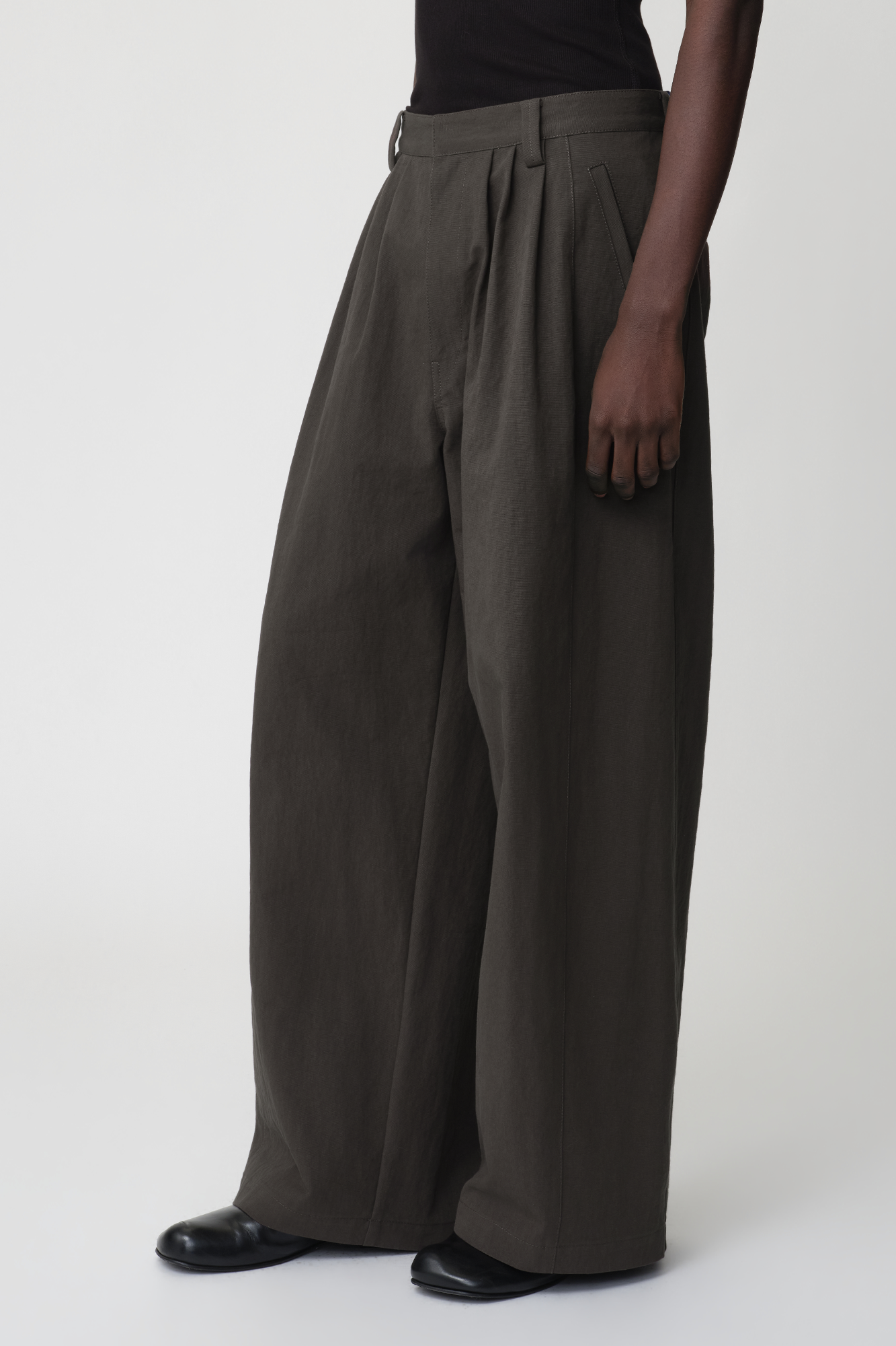 OPICLOTH Retro Pleated Wide-Leg Trousers-Pants-XS-Khaki-Free Shipping Leatheretro