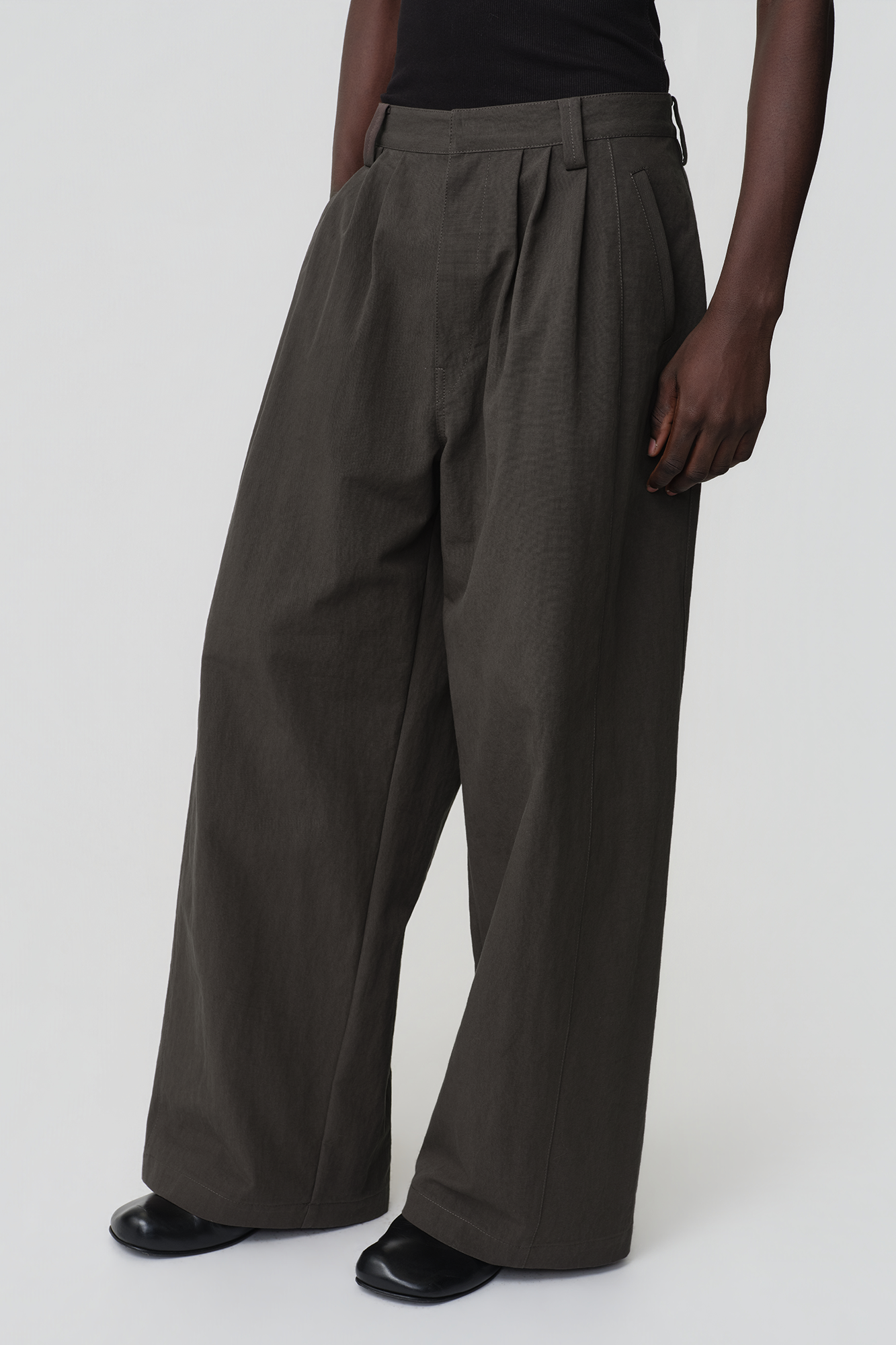 OPICLOTH Retro Pleated Wide-Leg Trousers-Pants-XS-Khaki-Free Shipping Leatheretro