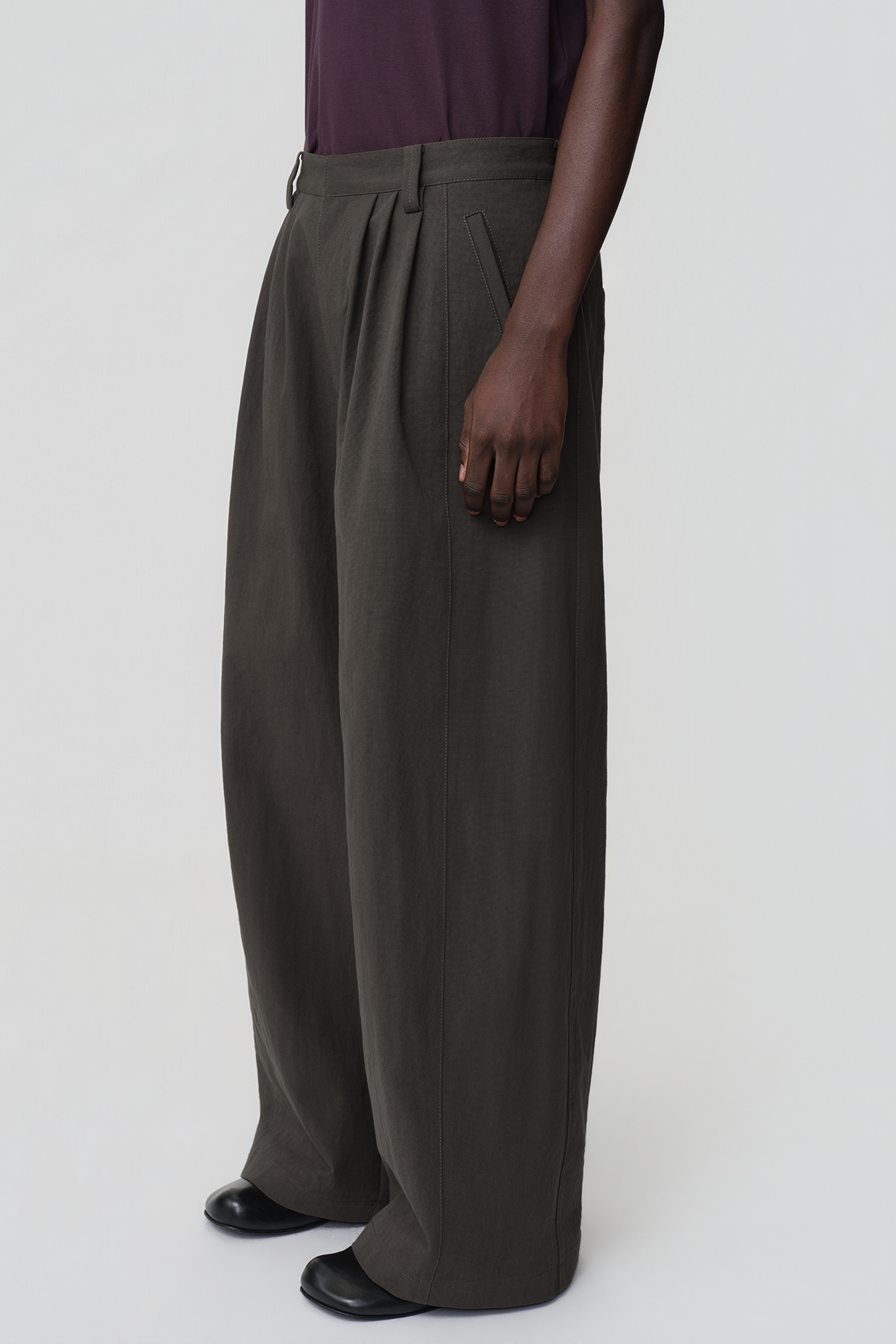 OPICLOTH Retro Pleated Wide-Leg Trousers-Pants-XS-Khaki-Free Shipping Leatheretro