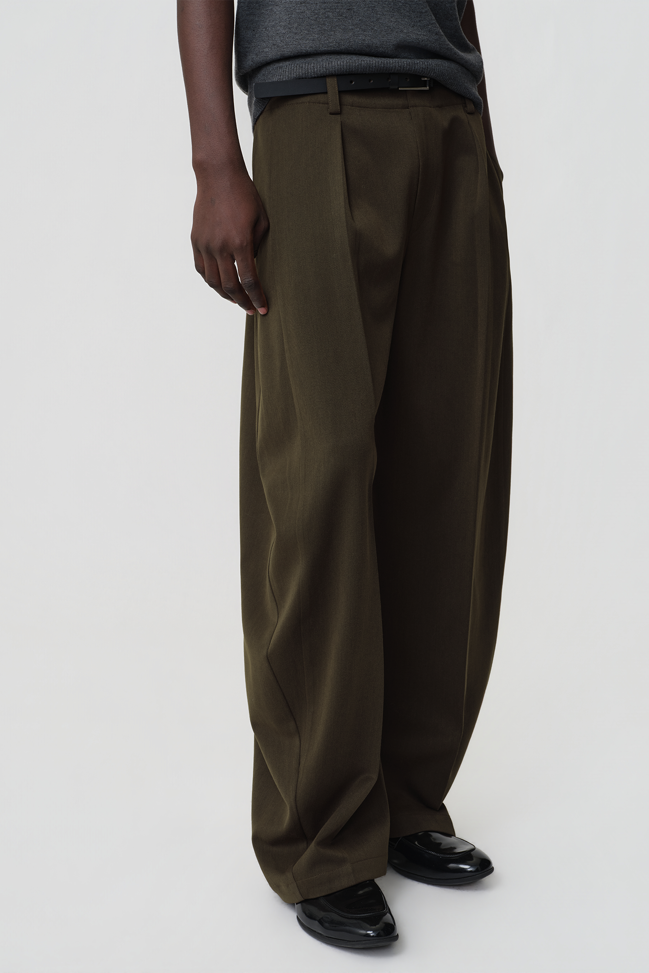OPICLOTH Wool-Blend Double-Pleated Curved Trousers-Pants-XS-Free Shipping Leatheretro
