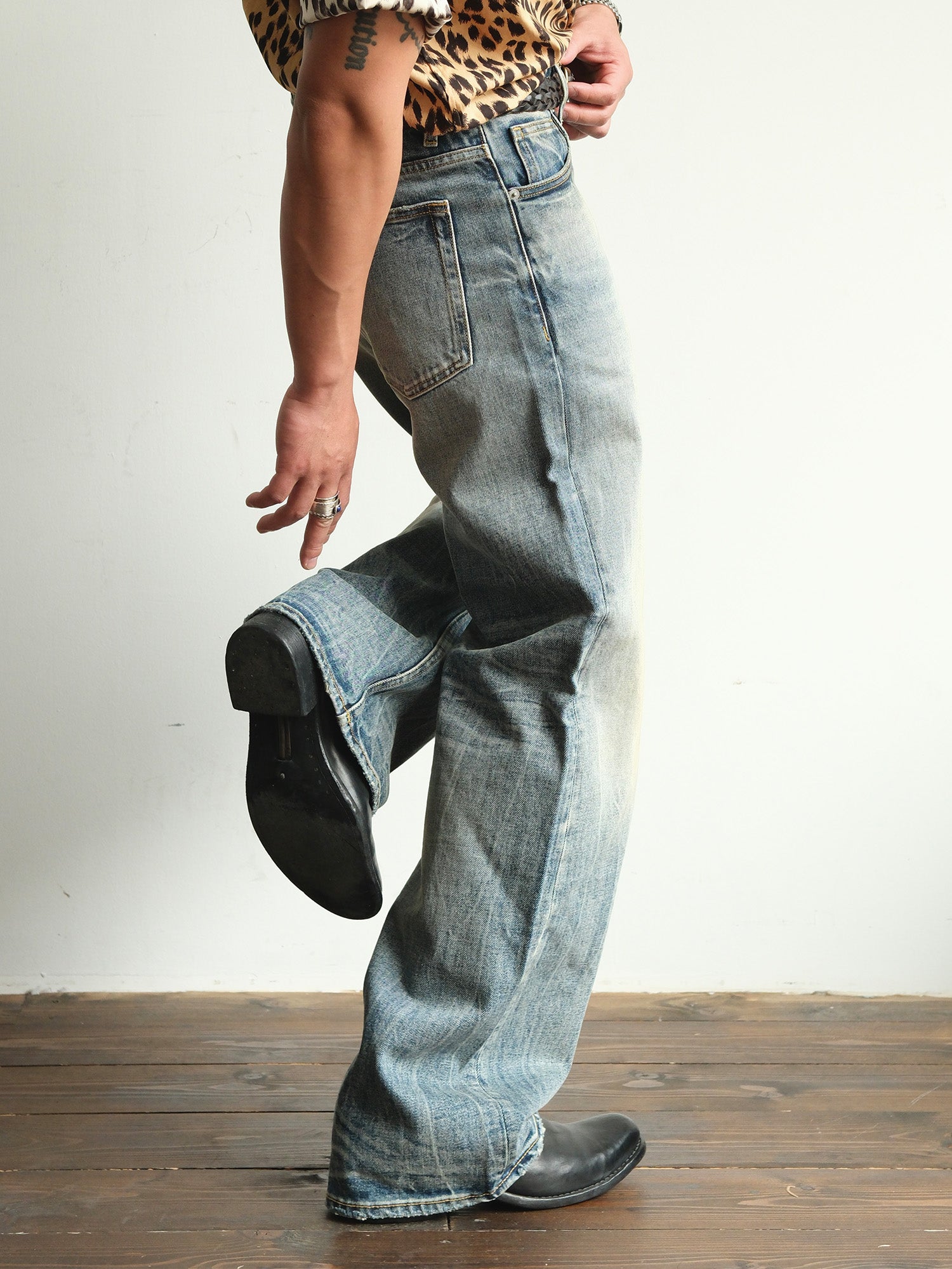 NEIGBORL Whiskering Washed Straight-Leg Jeans-Jeans-S-Free Shipping Leatheretro