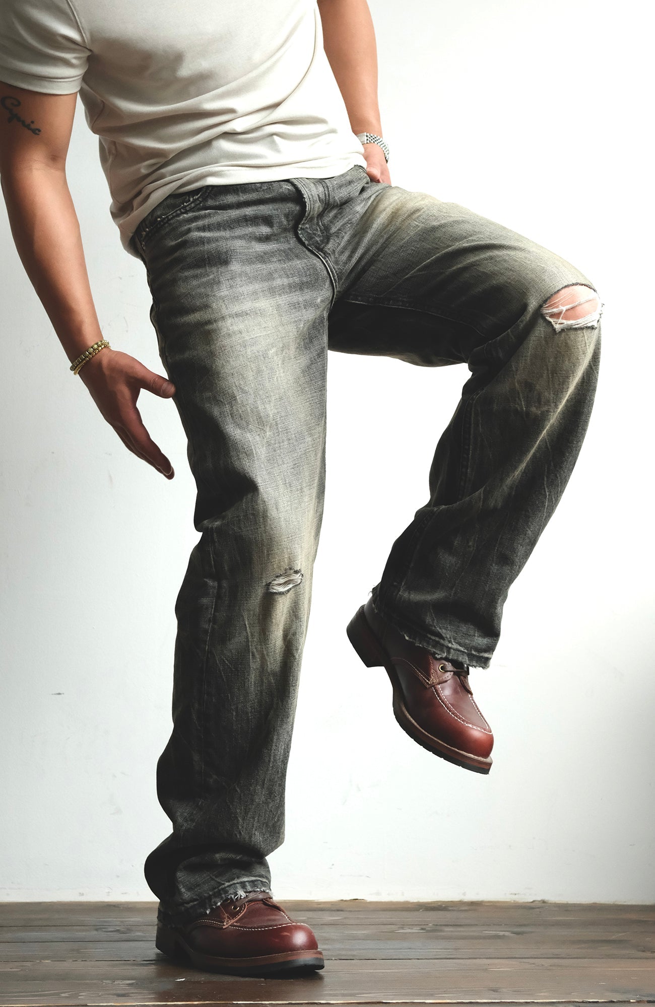 NEIGBORL Wash Distressed Loose-Fit Jeans Black-Jeans-S (Preorder)-Free Shipping Leatheretro