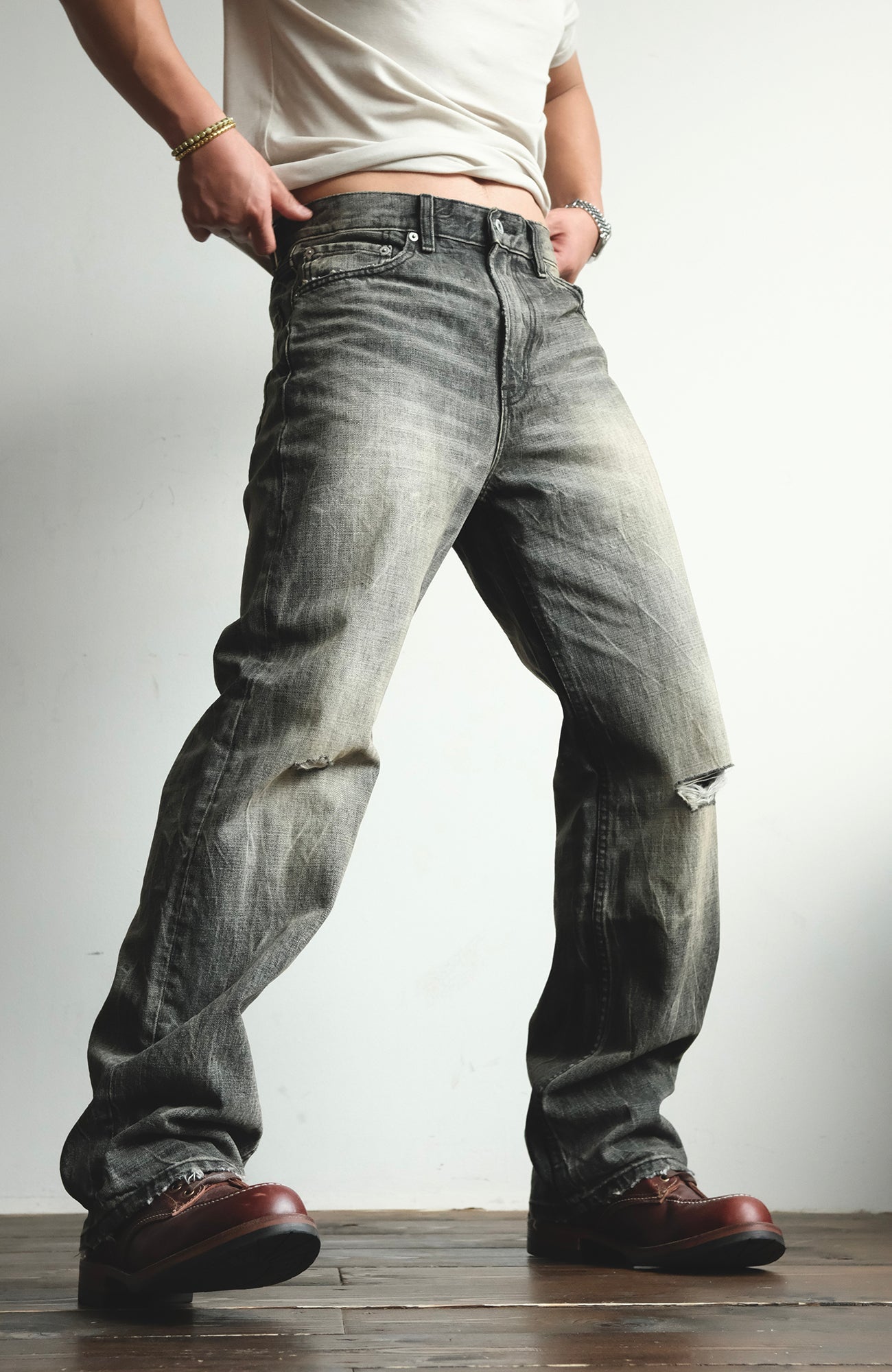 NEIGBORL Wash Distressed Loose-Fit Jeans Black-Jeans-S (Preorder)-Free Shipping Leatheretro