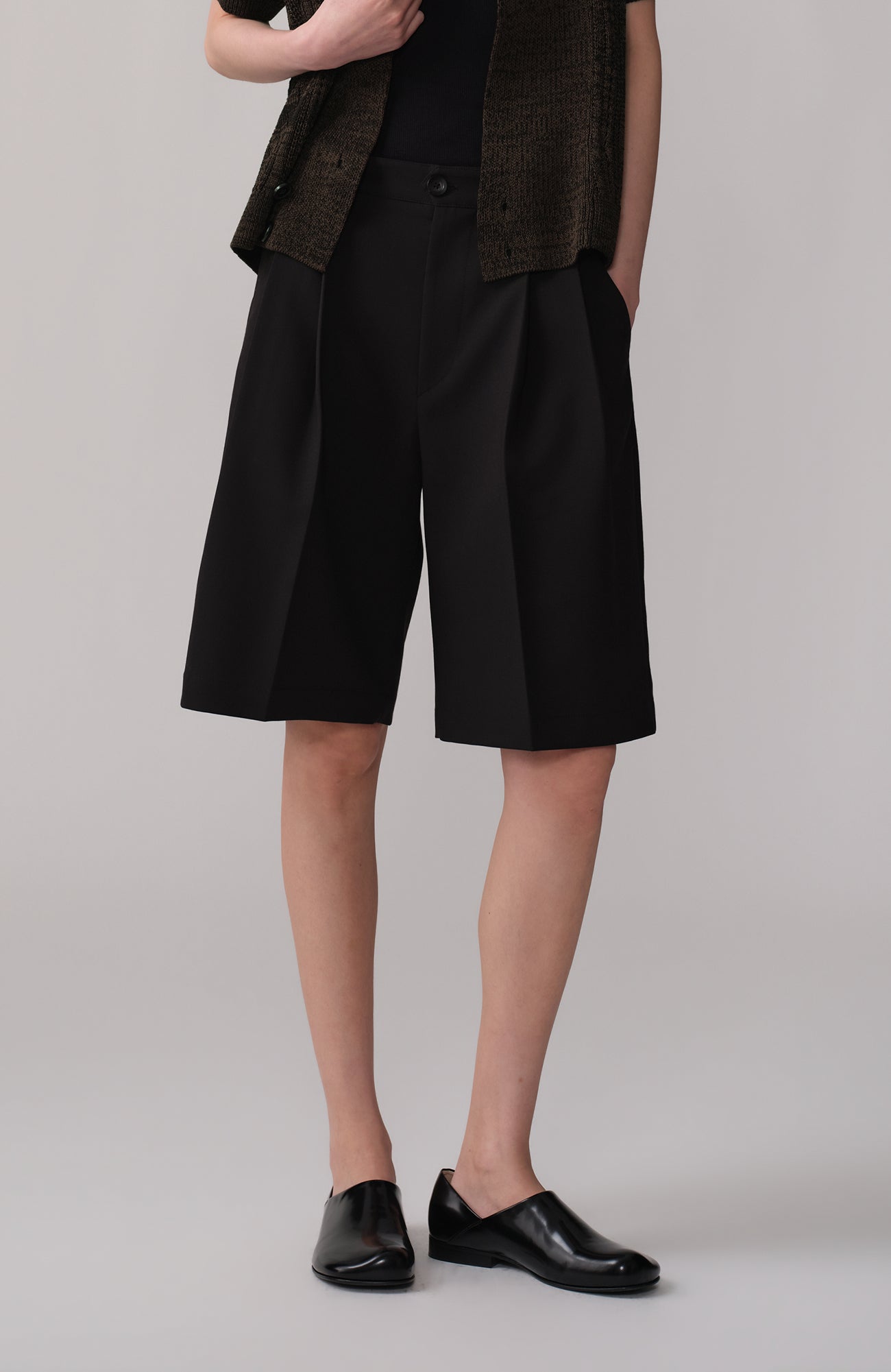OPICLOTH Pleated Wide-Leg Suit Shorts-Shorts-XS / 28"-Free Shipping Leatheretro