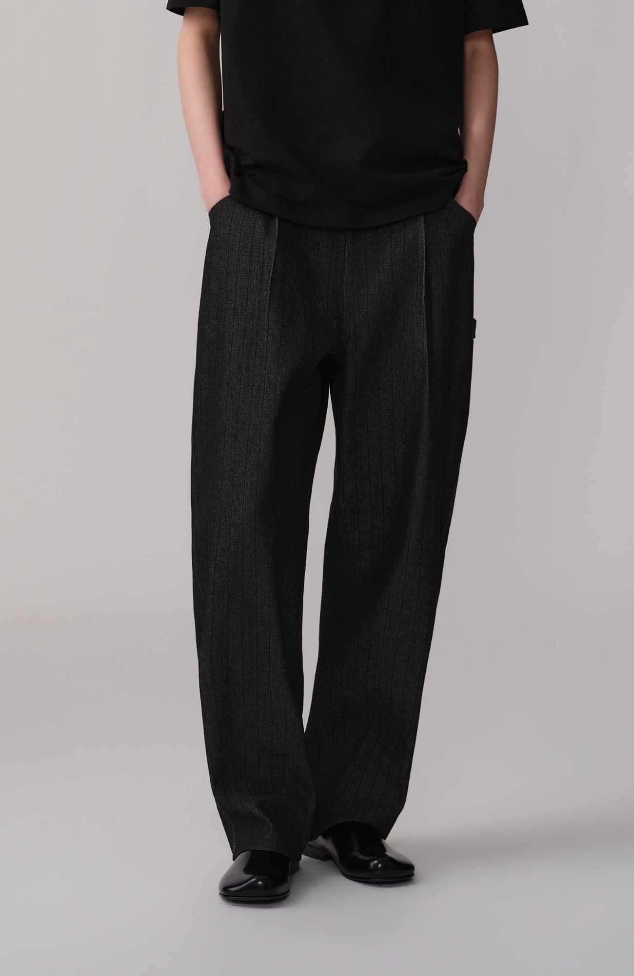 OPICLOTH Pinstripe Pleated Tapered Jeans-Jeans-XS / 28"-Free Shipping Leatheretro