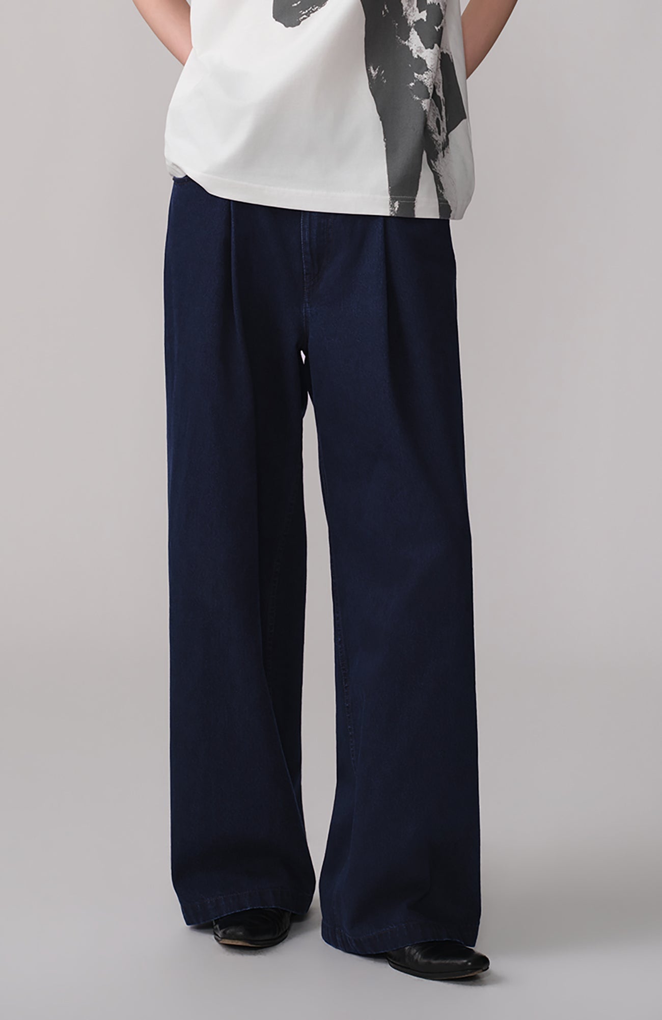 OPICLOTH Washed Indigo Pleated Jeans-Jeans-XS / 28"-Free Shipping Leatheretro