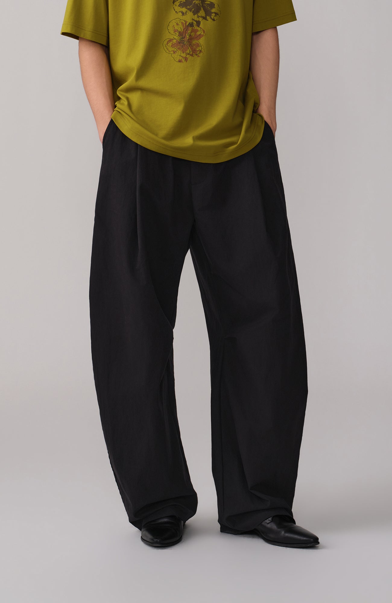 OPICLOTH Pleated Curved Wide-Leg Trousers-Pants-XS / 25“-38"-Free Shipping Leatheretro