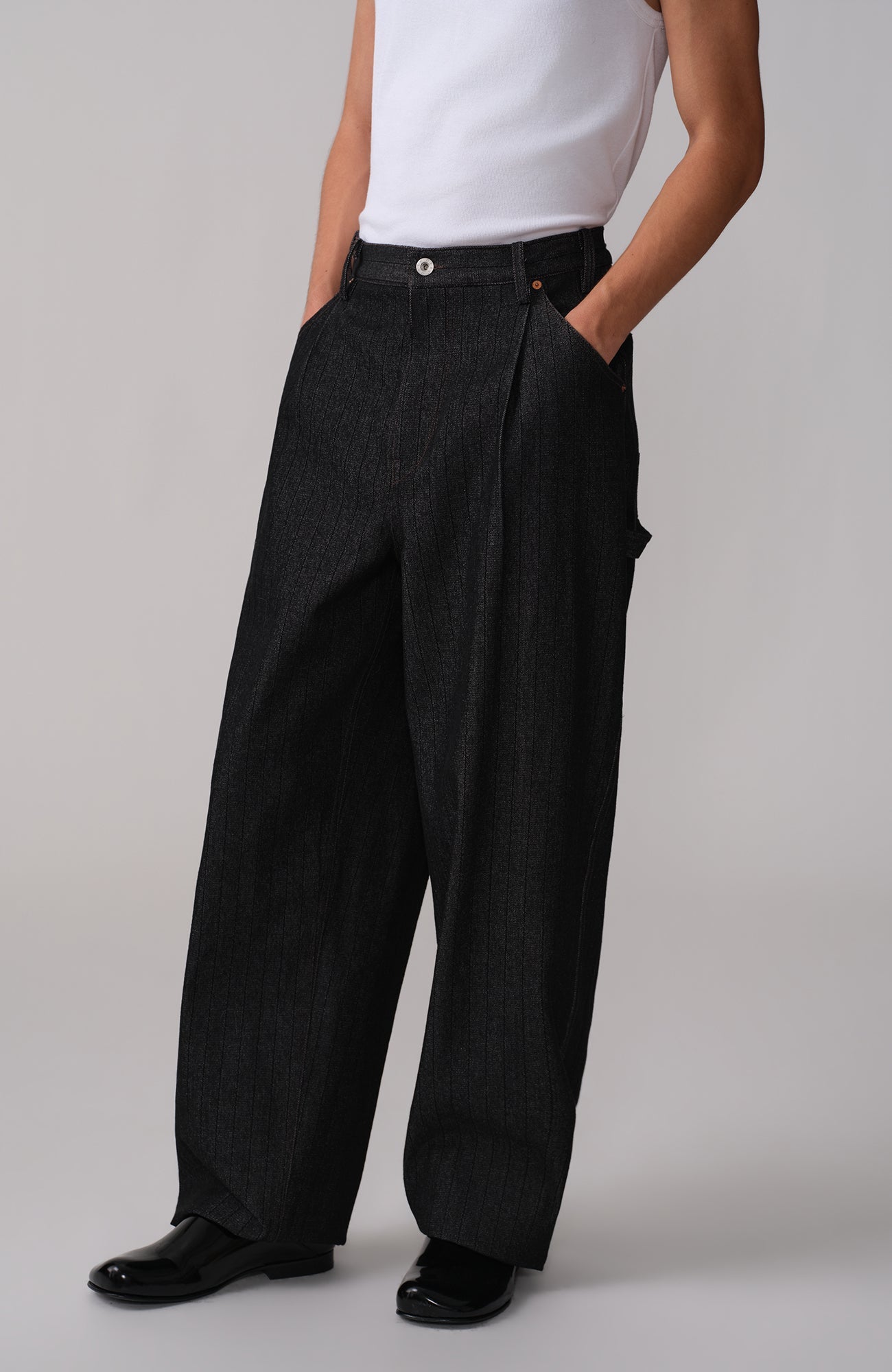 OPICLOTH Pinstripe Pleated Tapered Jeans-Jeans-XS / 28"-Free Shipping Leatheretro