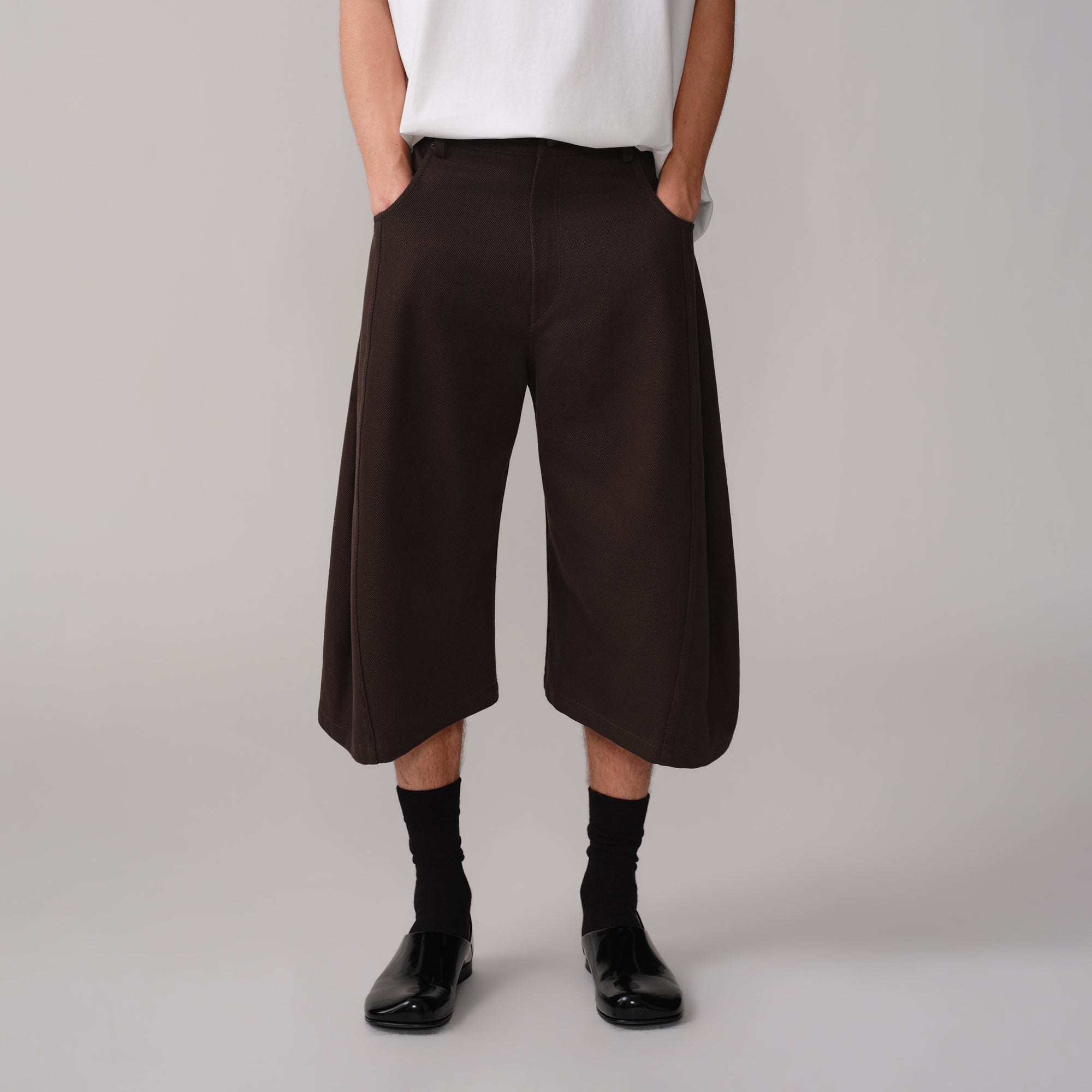 OPICLOTH Curved Wide-Leg Bermuda Shorts-Shorts-XS / 27"-Brown-Free Shipping Leatheretro