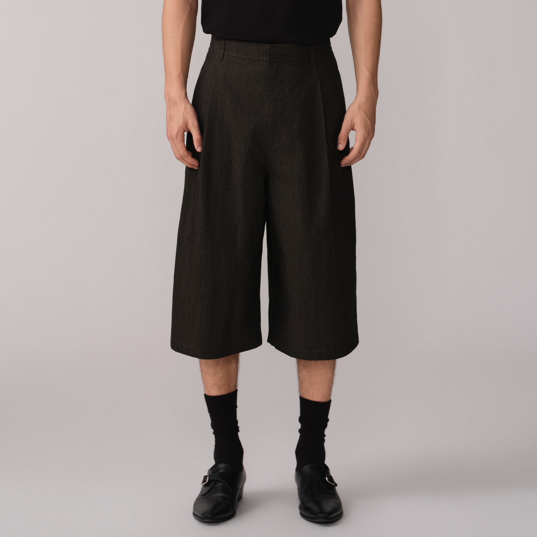 OPICLOTH Retro Pleated Wide-Leg Cropped Shorts-Shorts-XS-Free Shipping Leatheretro