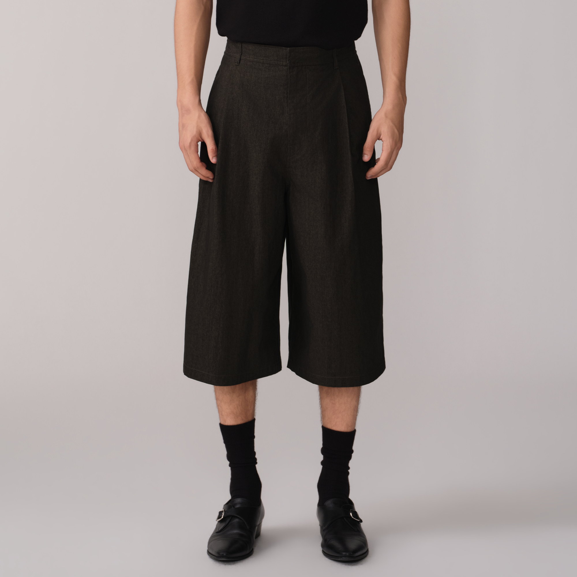 OPICLOTH Retro Pleated Wide-Leg Cropped Shorts-Shorts-XS-Free Shipping Leatheretro