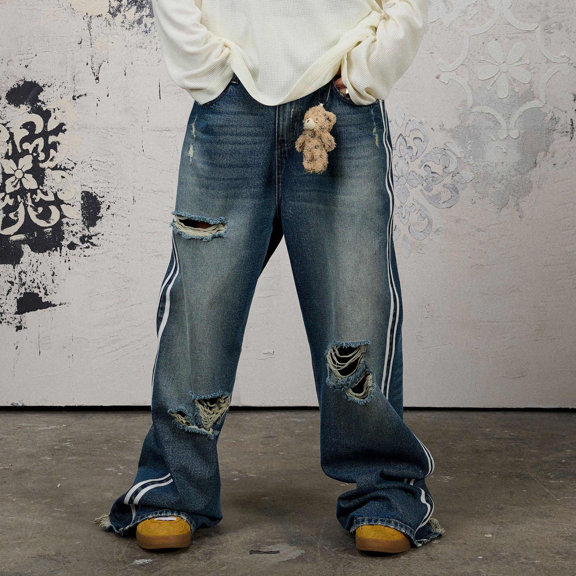 DONSMOKE Ripped Side Stripe Wide-Leg Jeans-Jeans-S-Free Shipping Leatheretro