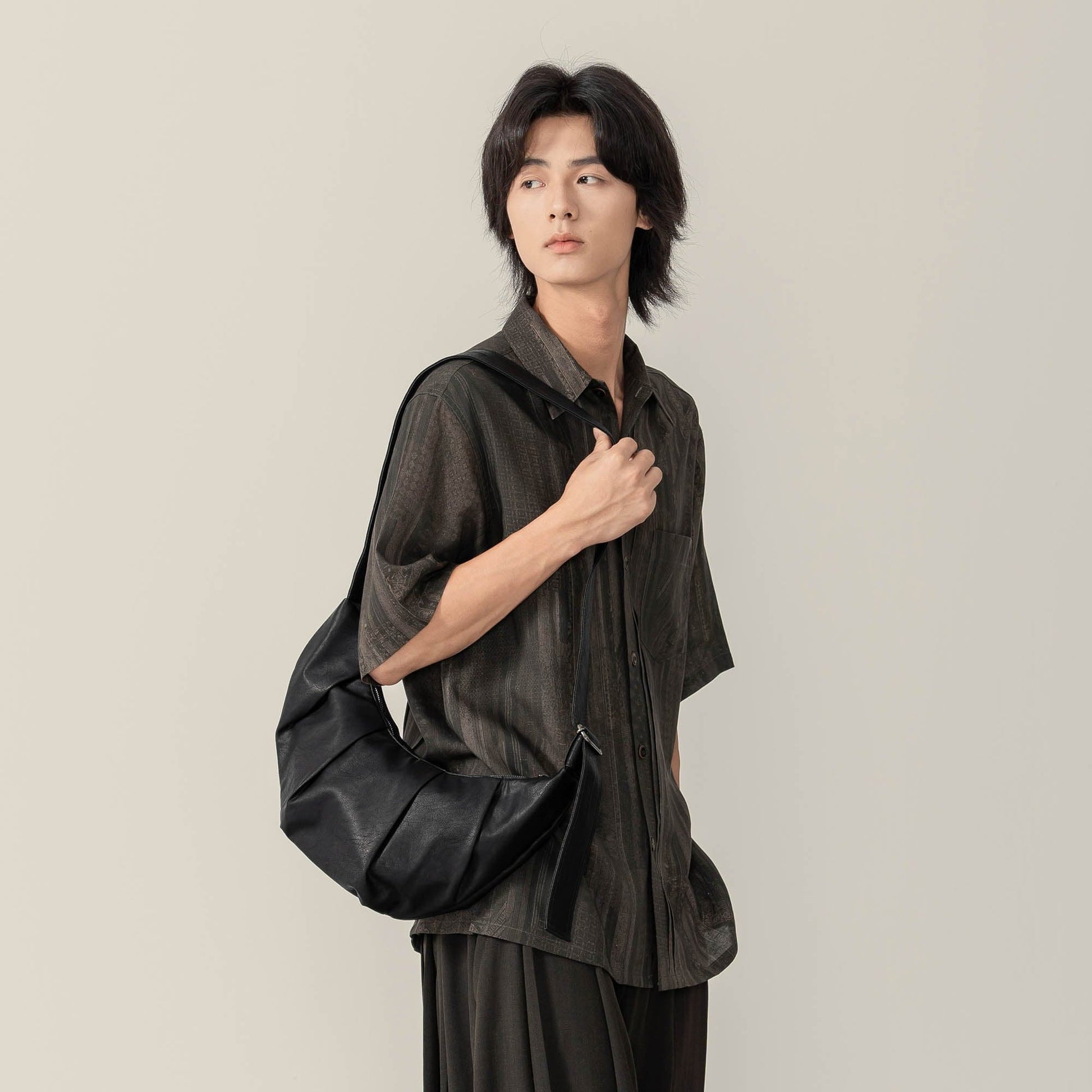 MOITIEDEPETALE Pleated Waxed Leather Croissant Bag-Bag-One Size-Free Shipping Leatheretro