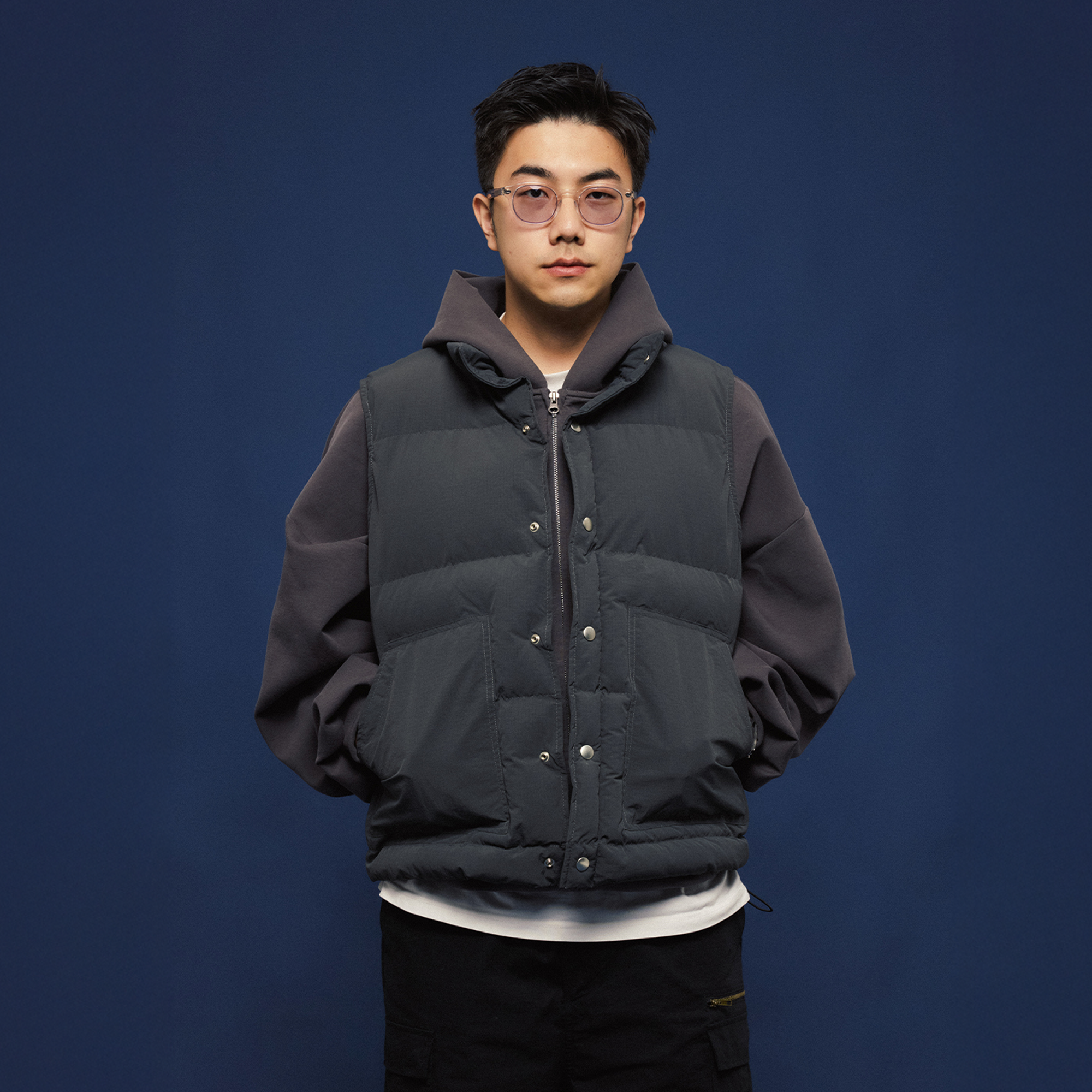 BANANA CLUB Essential Snap Down Vest