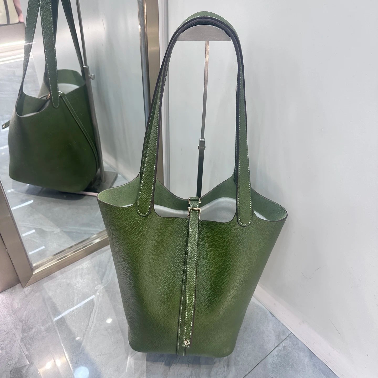 Women's Genuine Leather Luxury Shoulder Bag - Lightweight Large Capacity Bags-Shoulder Bag-Green-Free Shipping Leatheretro