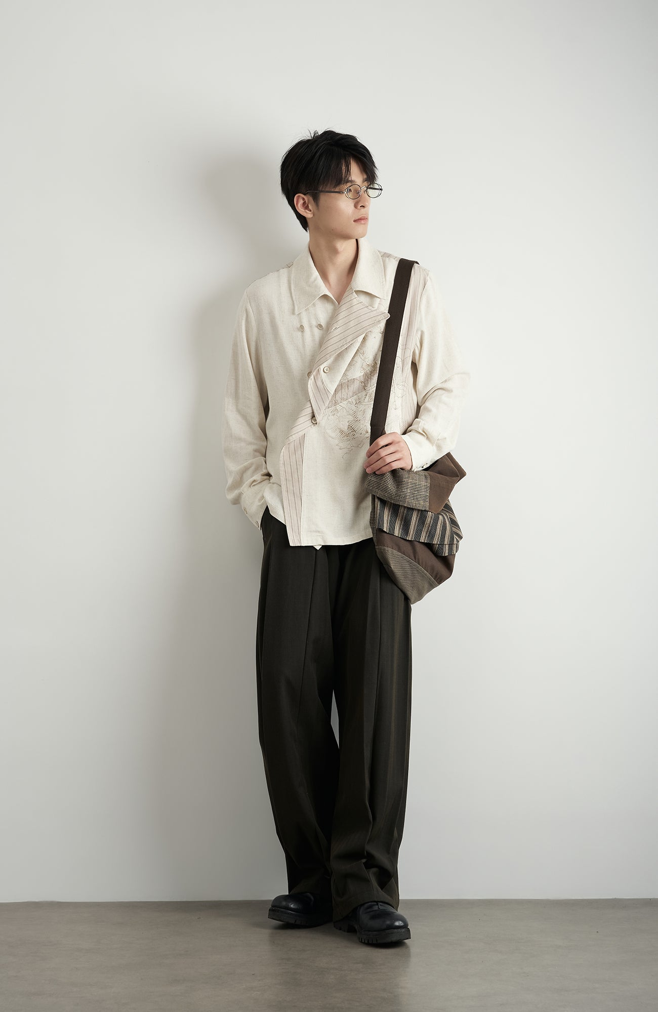 MOITIEDEPETALE Asymmetrical Floral Sketch Linen-Blend Shirt-Shirt-XS-Long-Sleeves-Free Shipping Leatheretro