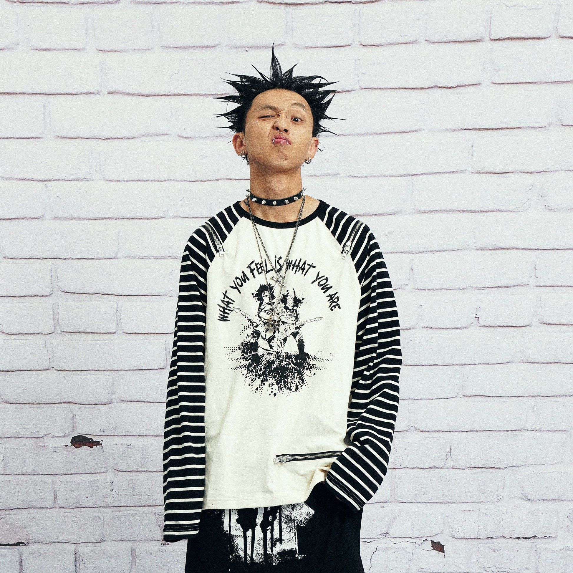 VENTUREK Punk Graphic Multi-Zip Striped Raglan Long-Sleeve Tee-L/S Tee-S-Free Shipping Leatheretro