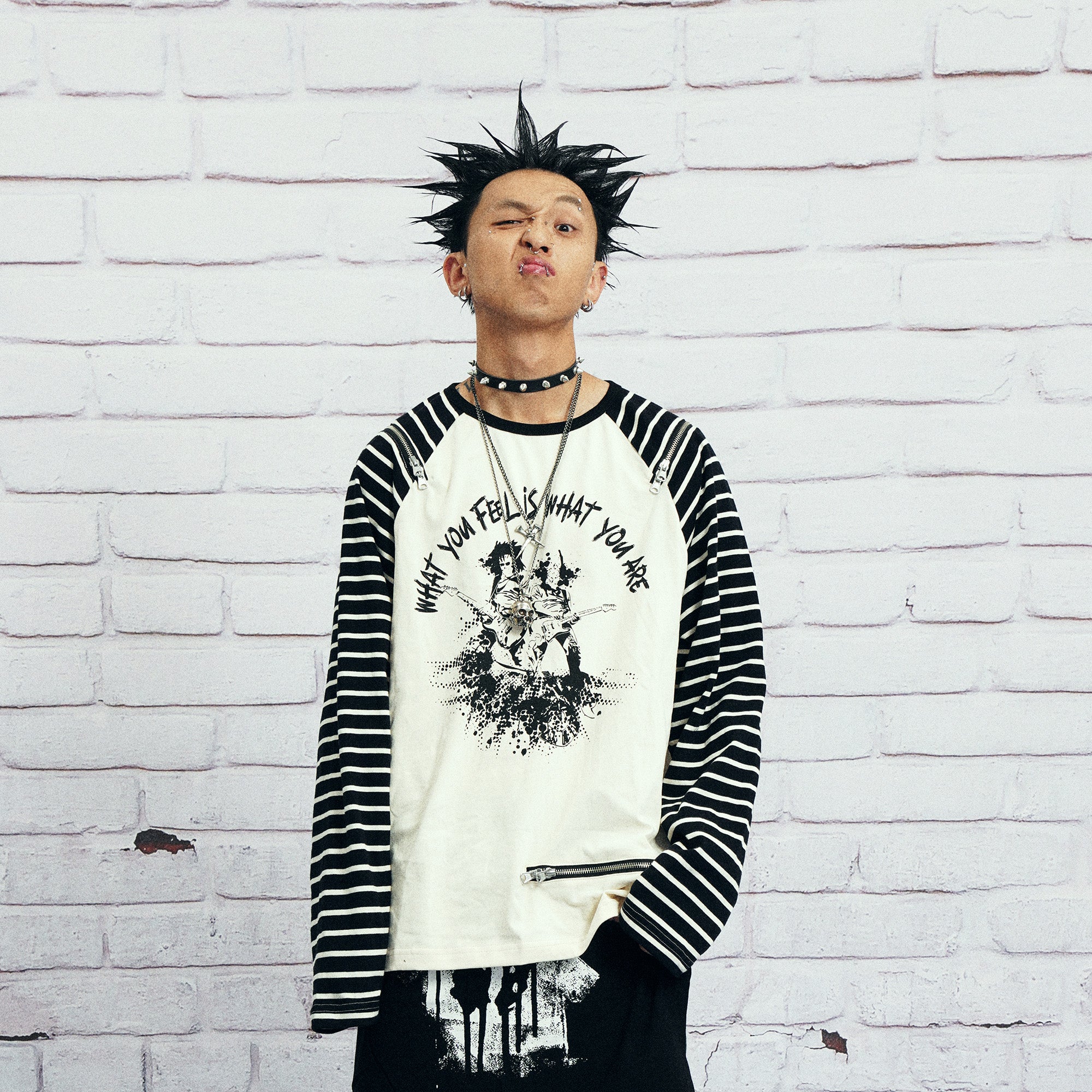 VENTUREK Punk Graphic Multi-Zip Striped Raglan Long-Sleeve Tee-L/S Tee-S-Free Shipping Leatheretro