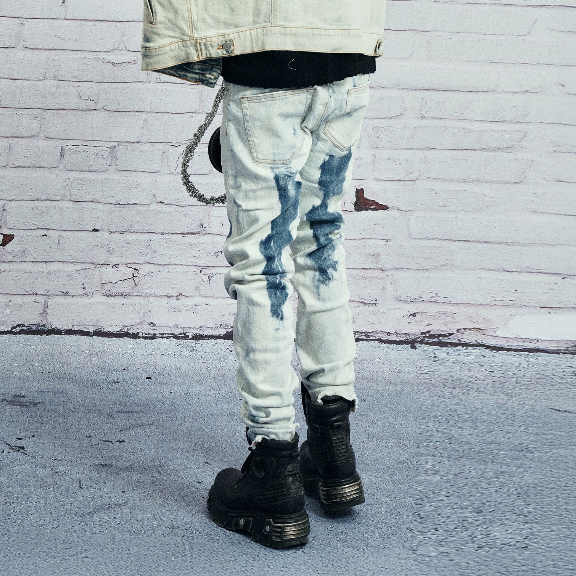 VENTUREK Distressed Washed Zippered Studded Slim Jeans-Jeans-S-Free Shipping Leatheretro