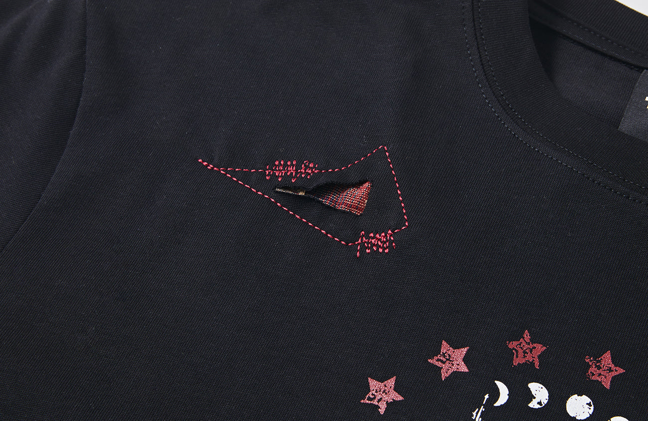 PASET Button Cuff Gothic Graphic Long-Sleeve Tee-L/S Tee-S-Free Shipping Leatheretro