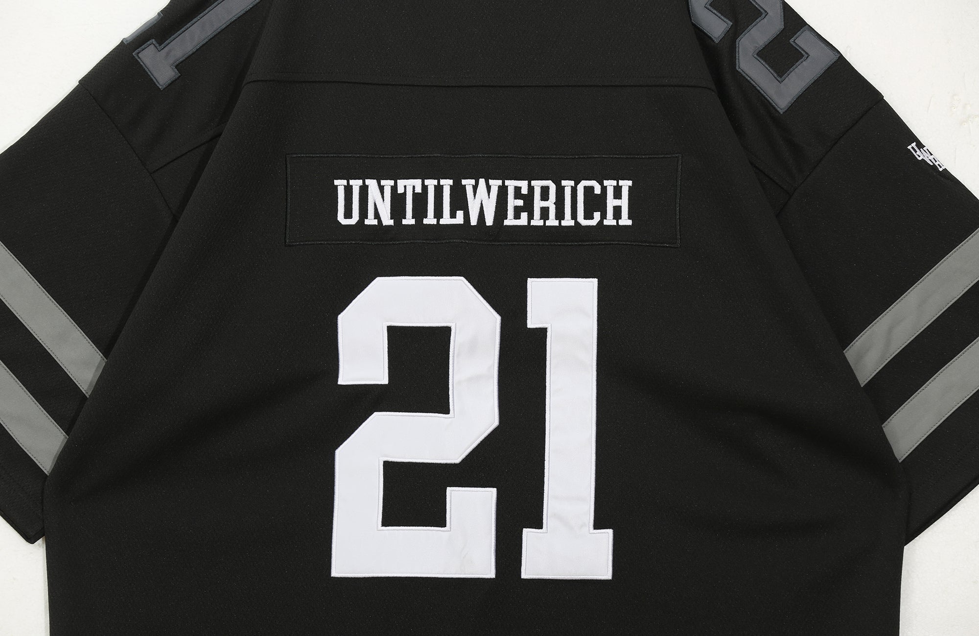UNTILWERICH V-Neck Striped Hockey Short-Sleeve Jersey-T Shirt-S-White-Free Shipping Leatheretro