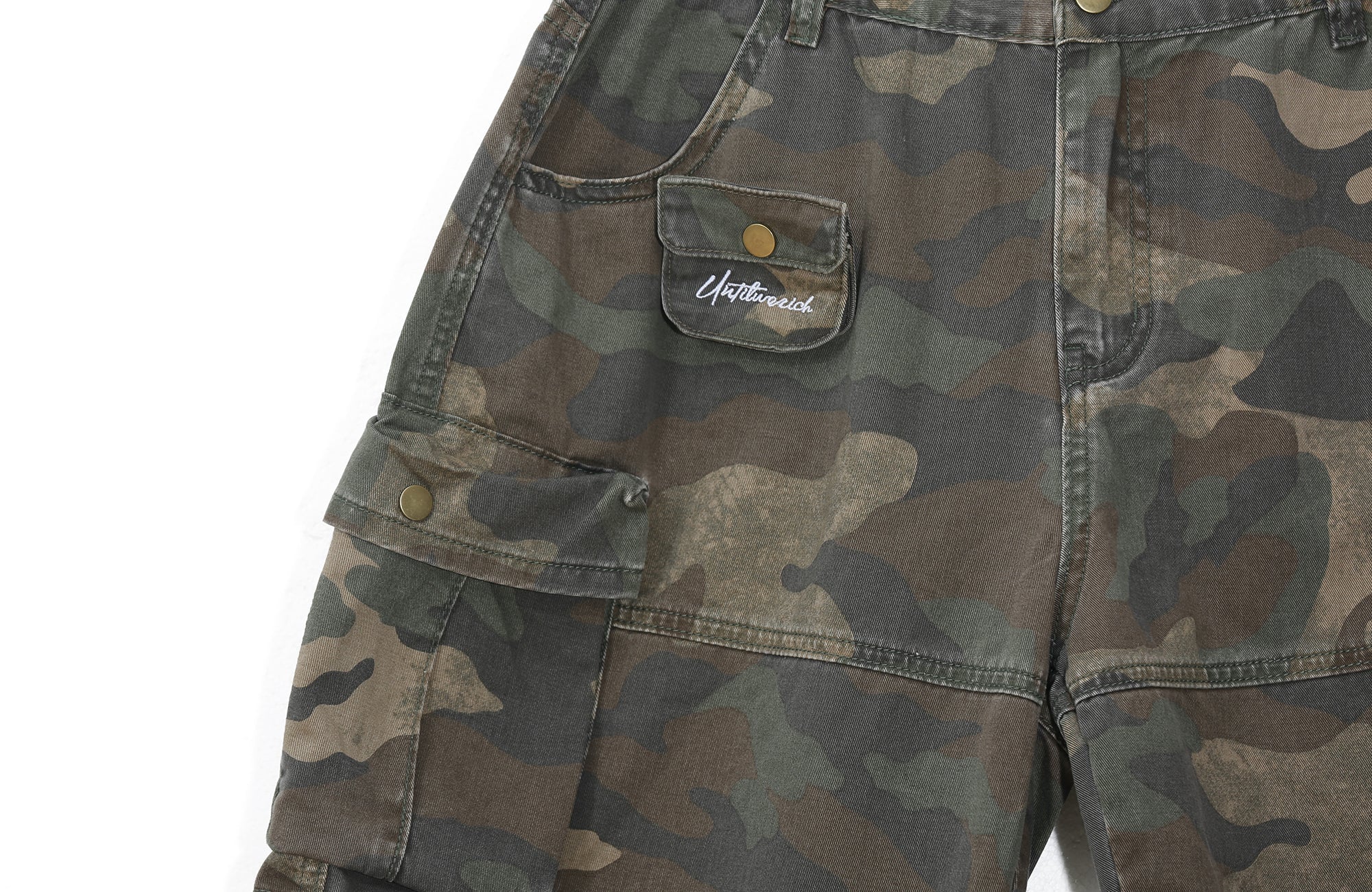 UNTILWERICH Washed Camo Cargo Shorts-Shorts-S / 28“-Free Shipping Leatheretro