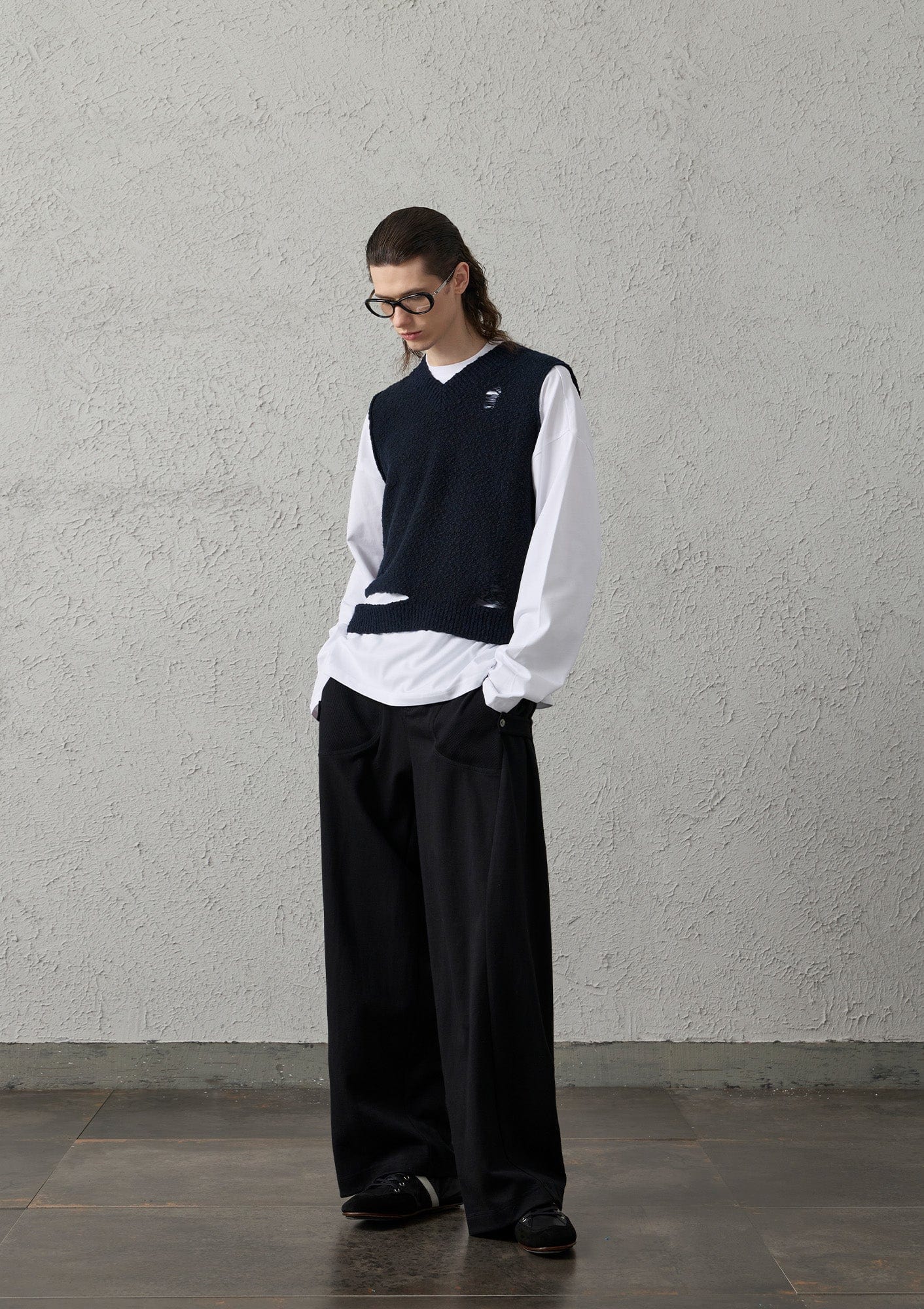 ORGANIC EMOTION Pleat Seam Curved Pants-Pants-Black-S-Free Shipping Leatheretro